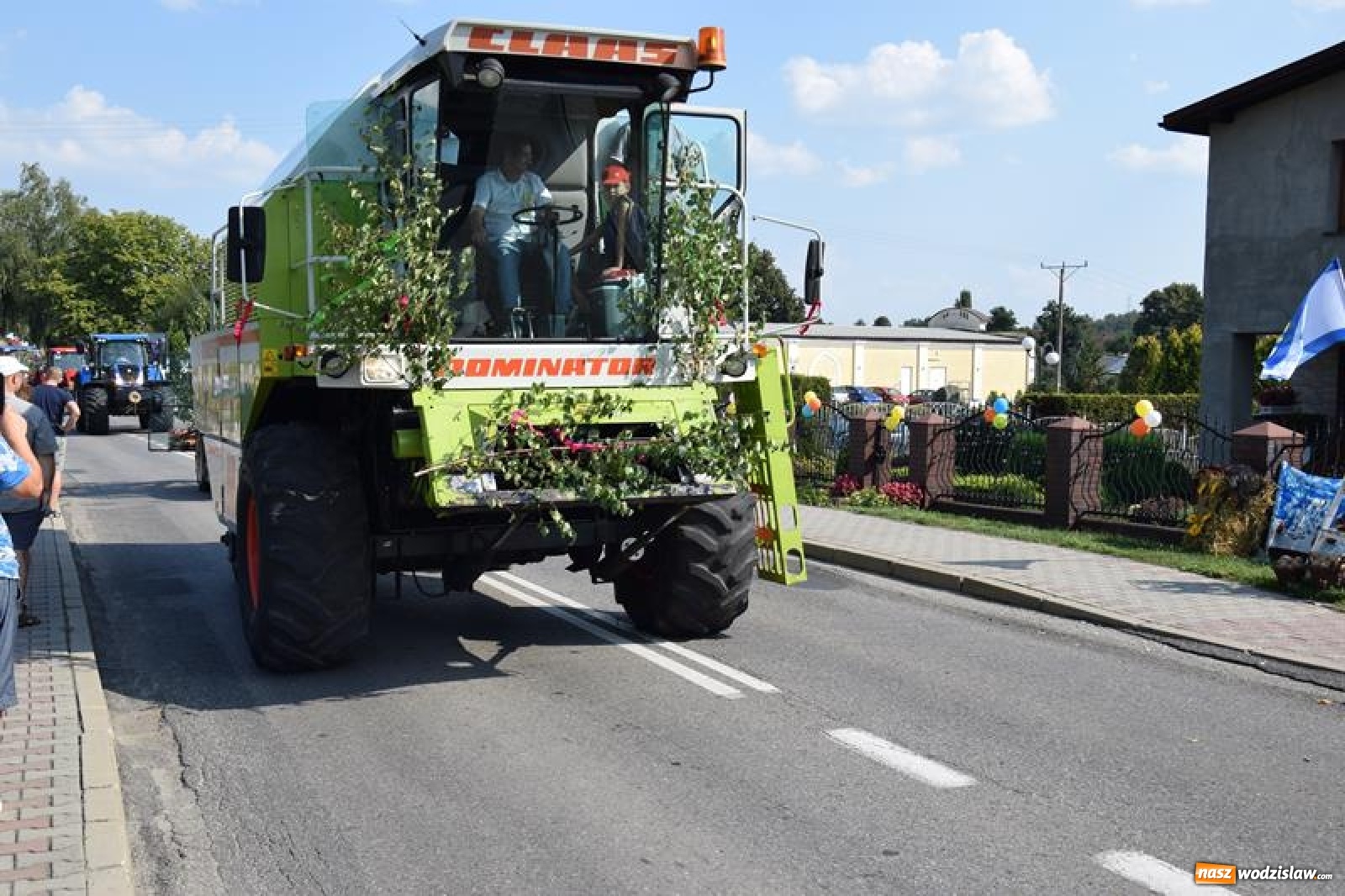Zdjęcie w galerii na portalu naszwodzislaw.com: Dożynki Gminne Mszana 2019 za nami [FOTO] wiadomości z regionu