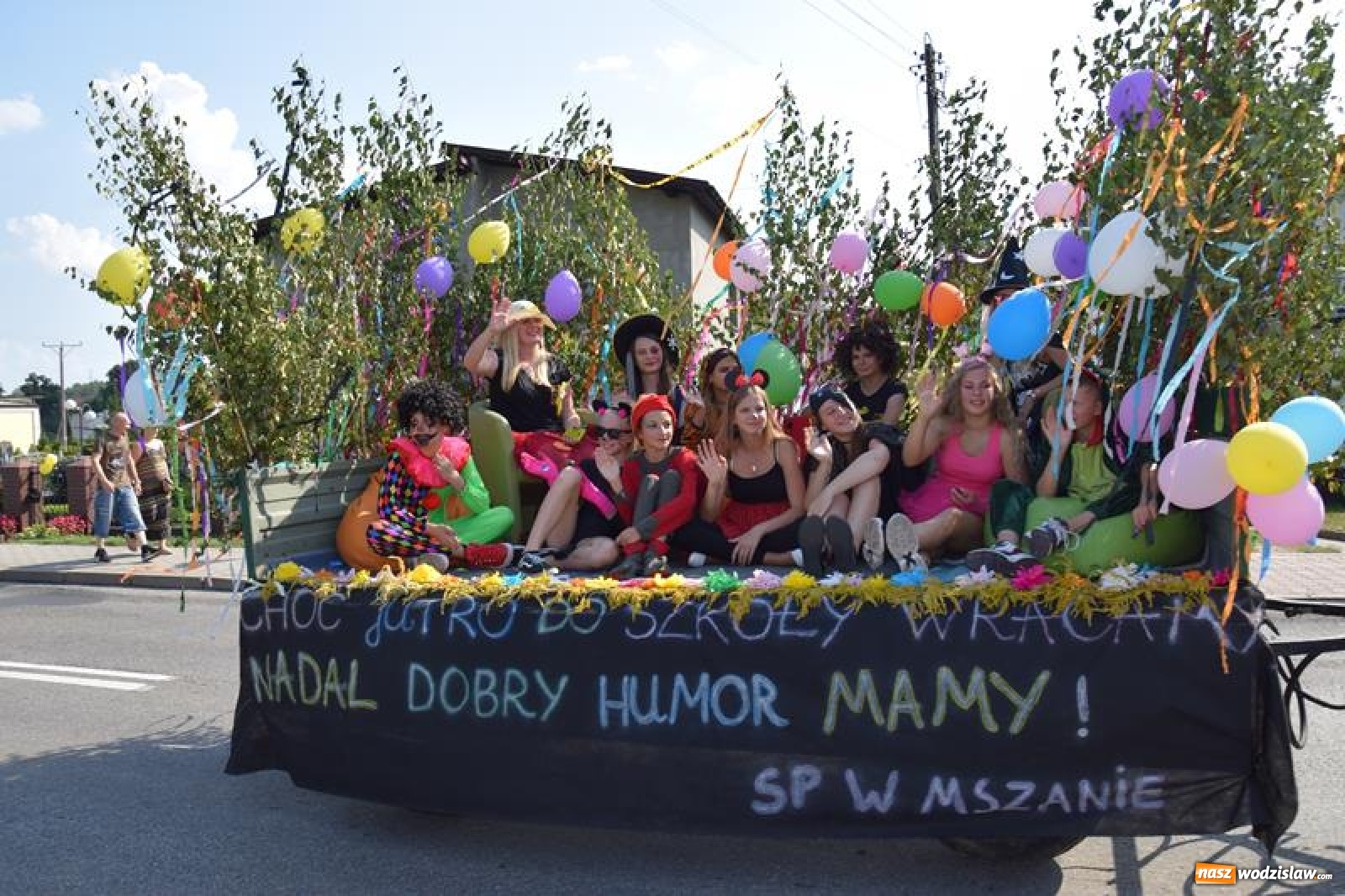 Zdjęcie w galerii na portalu naszwodzislaw.com: Dożynki Gminne Mszana 2019 za nami [FOTO] wiadomości z regionu