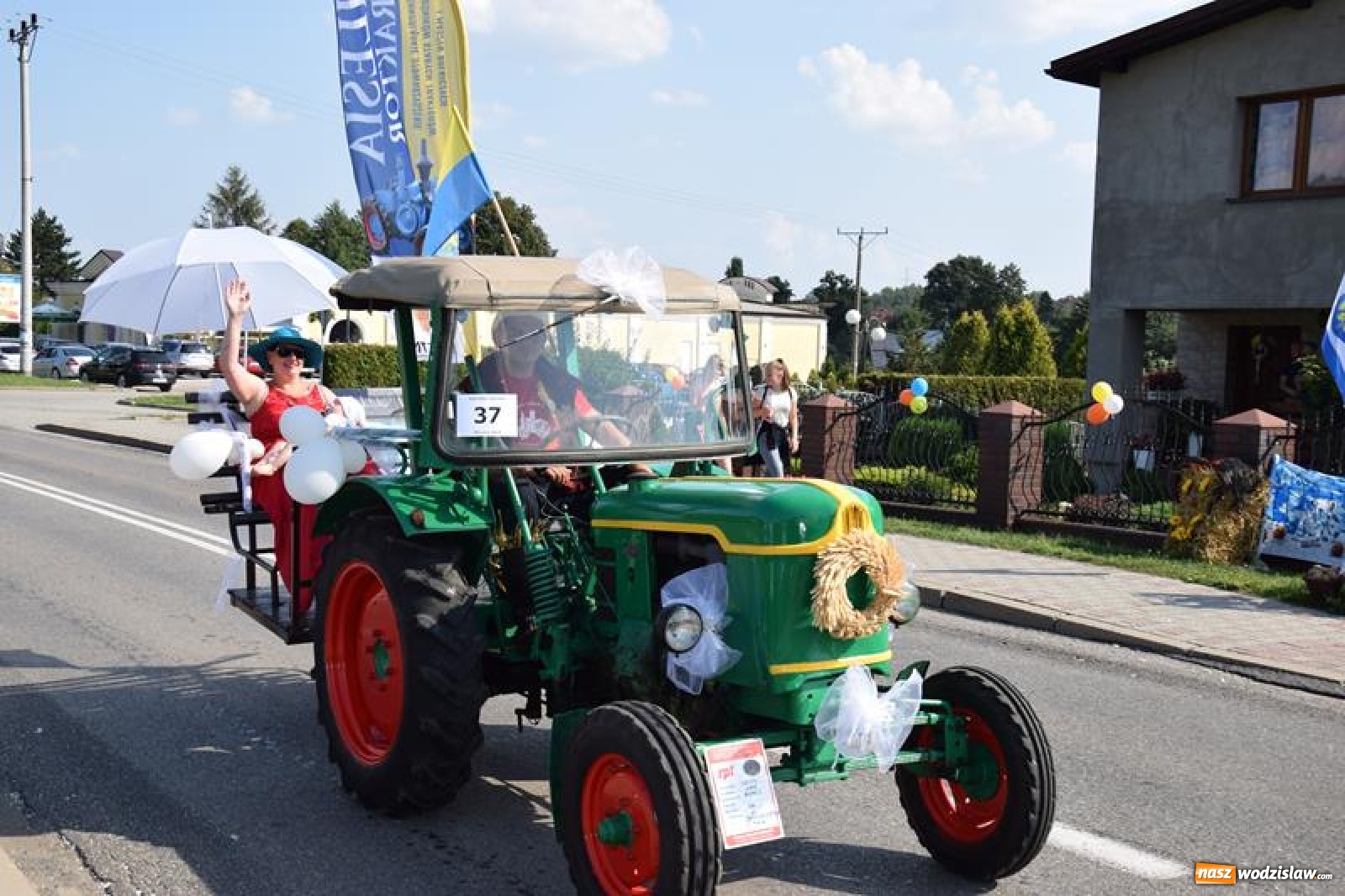 Zdjęcie w galerii na portalu naszwodzislaw.com: Dożynki Gminne Mszana 2019 za nami [FOTO] wiadomości z regionu