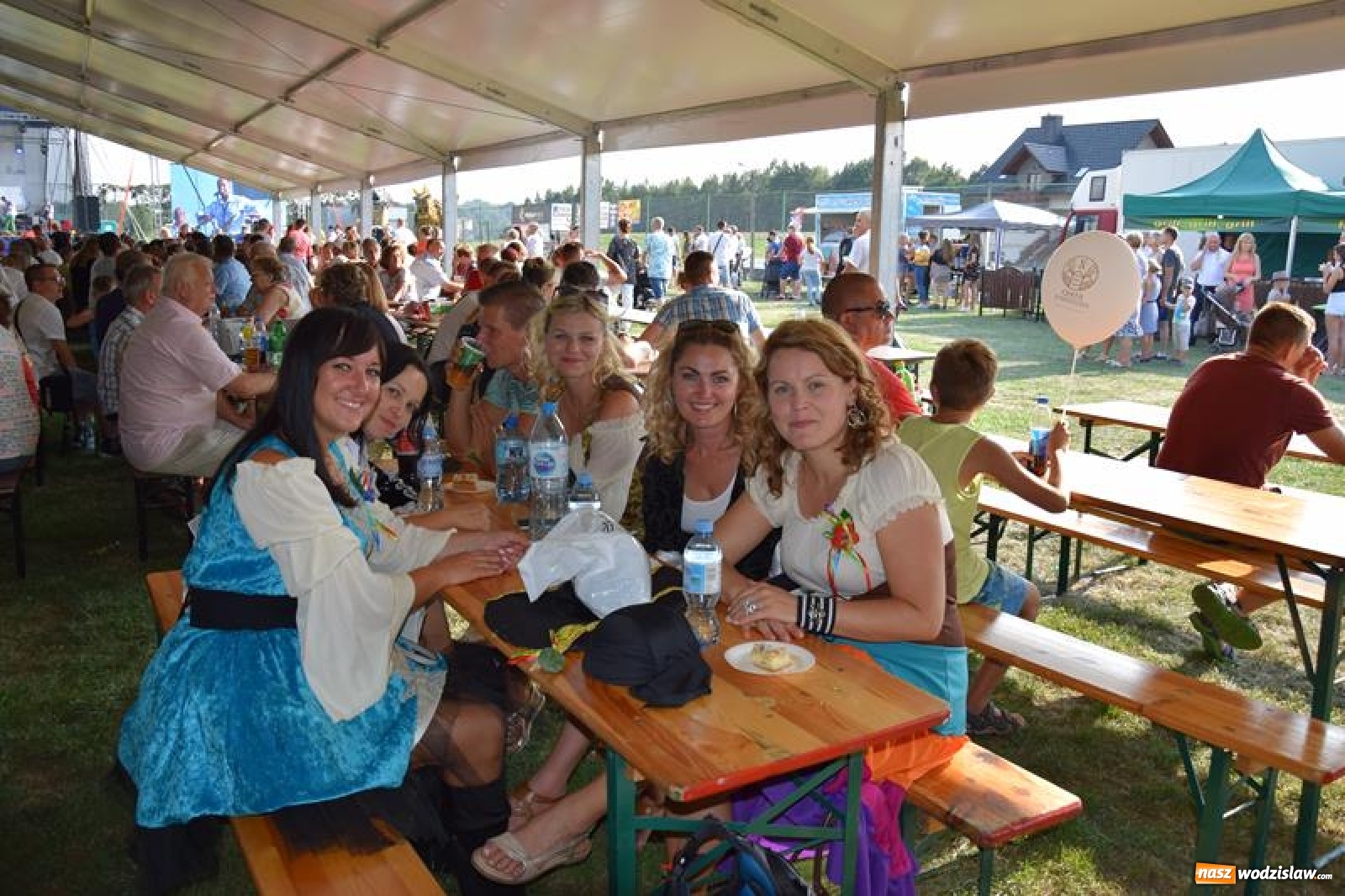 Zdjęcie w galerii na portalu naszwodzislaw.com: Dożynki Gminne Mszana 2019 za nami [FOTO] wiadomości z regionu