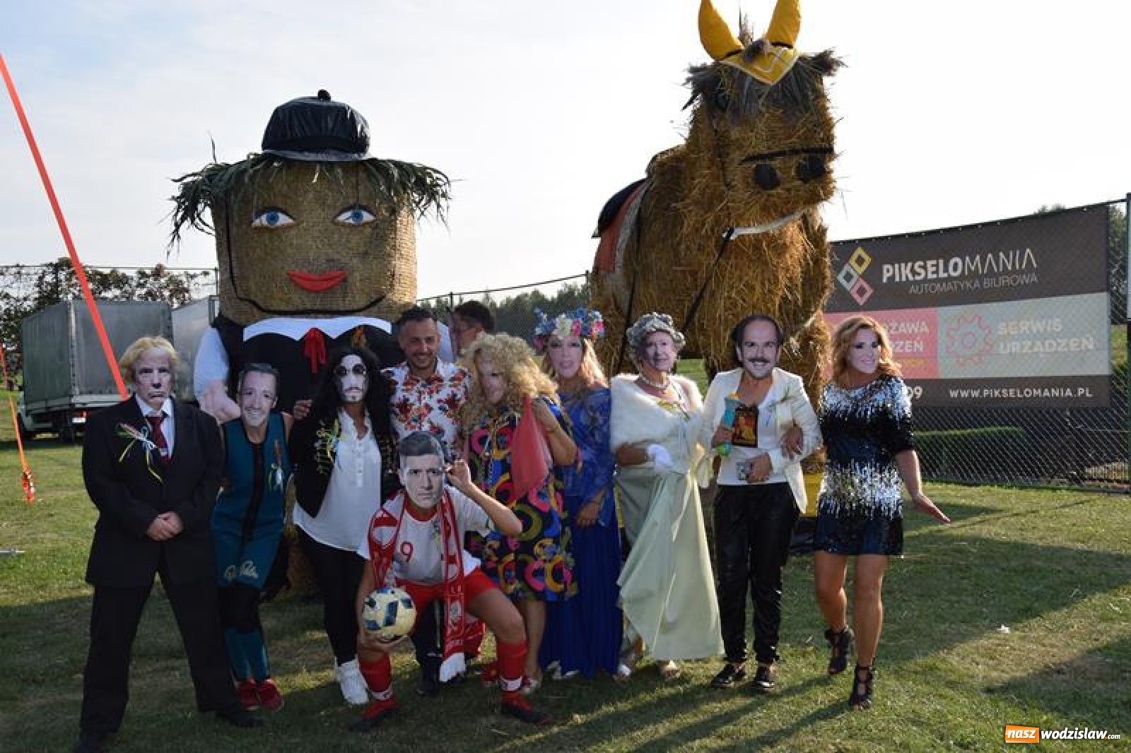 Zdjęcie w galerii na portalu naszwodzislaw.com: Dożynki Gminne Mszana 2019 za nami [FOTO] wiadomości z regionu