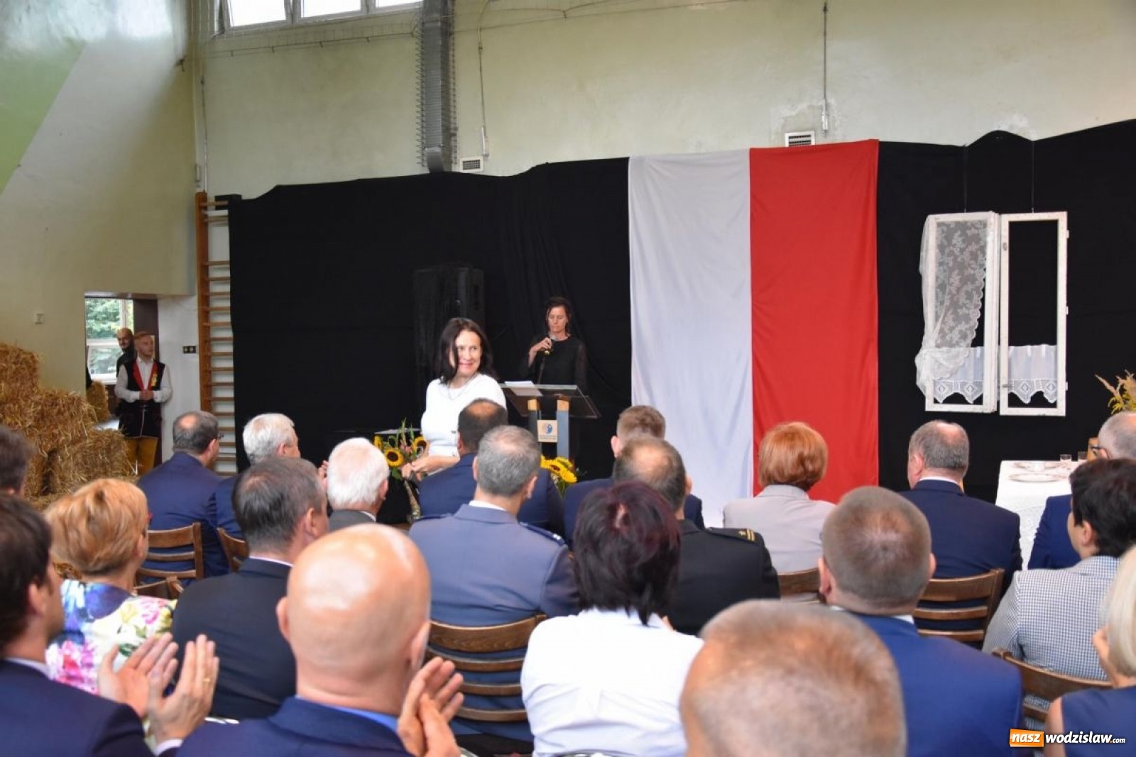 Zdjęcie w galerii na portalu naszwodzislaw.com: Wyjątkowa inauguracja w wyjątkowej scenerii [FOTO] wiadomości z regionu