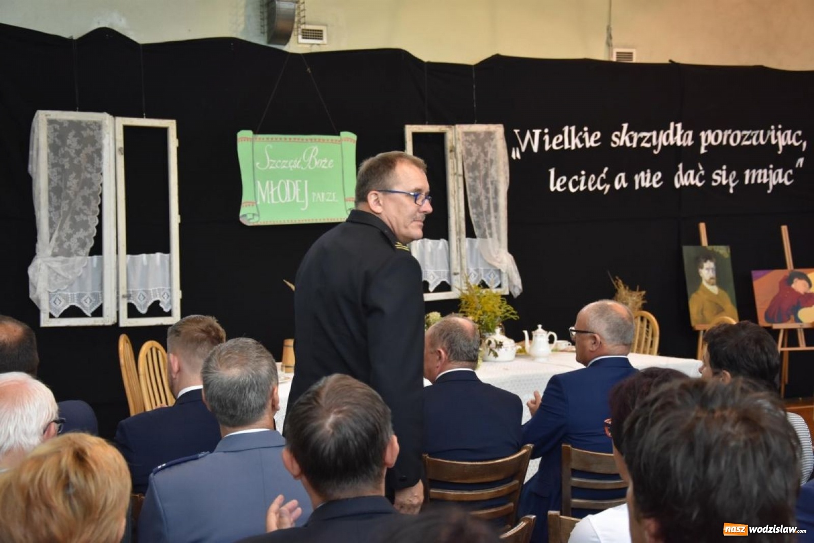 Zdjęcie w galerii na portalu naszwodzislaw.com: Wyjątkowa inauguracja w wyjątkowej scenerii [FOTO] wiadomości z regionu