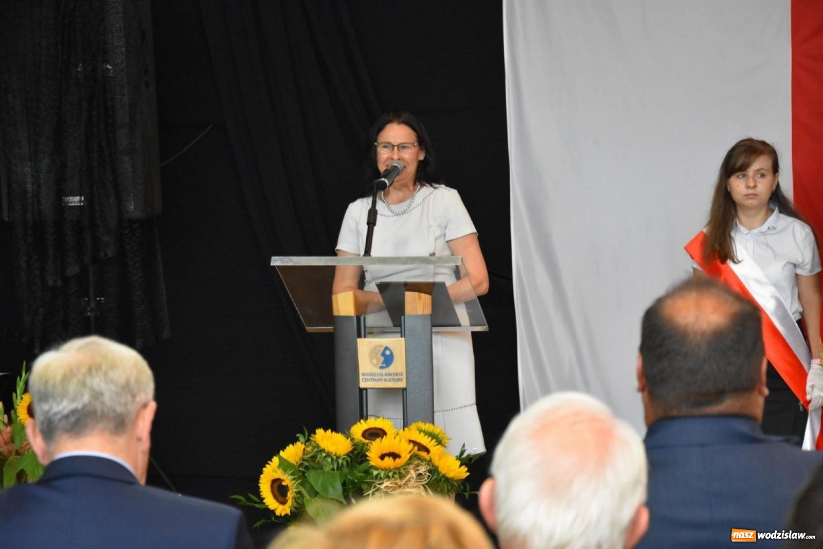 Zdjęcie w galerii na portalu naszwodzislaw.com: Wyjątkowa inauguracja w wyjątkowej scenerii [FOTO] wiadomości z regionu