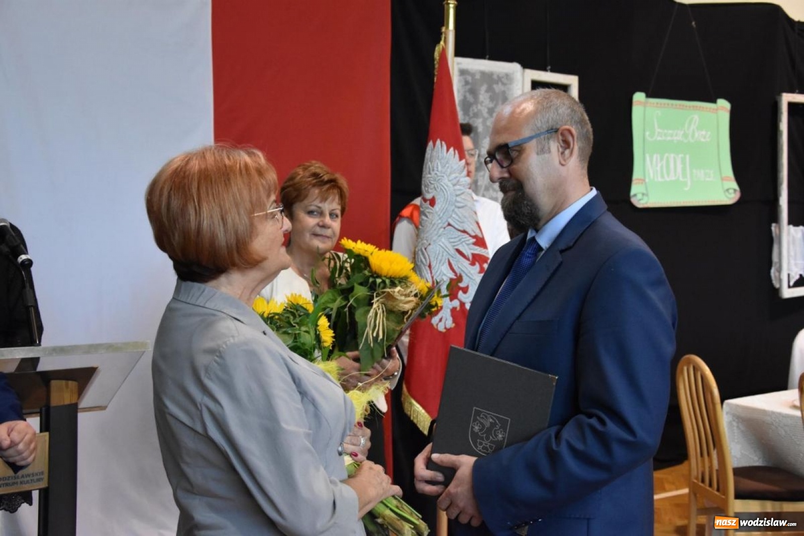 Zdjęcie w galerii na portalu naszwodzislaw.com: Wyjątkowa inauguracja w wyjątkowej scenerii [FOTO] wiadomości z regionu