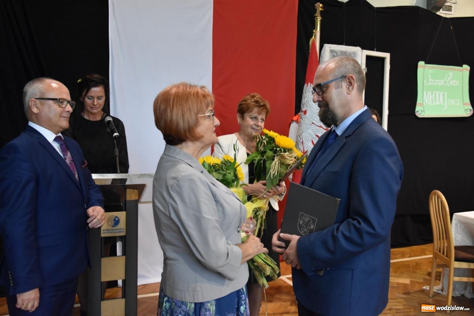 Zdjęcie w galerii na portalu naszwodzislaw.com: Wyjątkowa inauguracja w wyjątkowej scenerii [FOTO] wiadomości z regionu