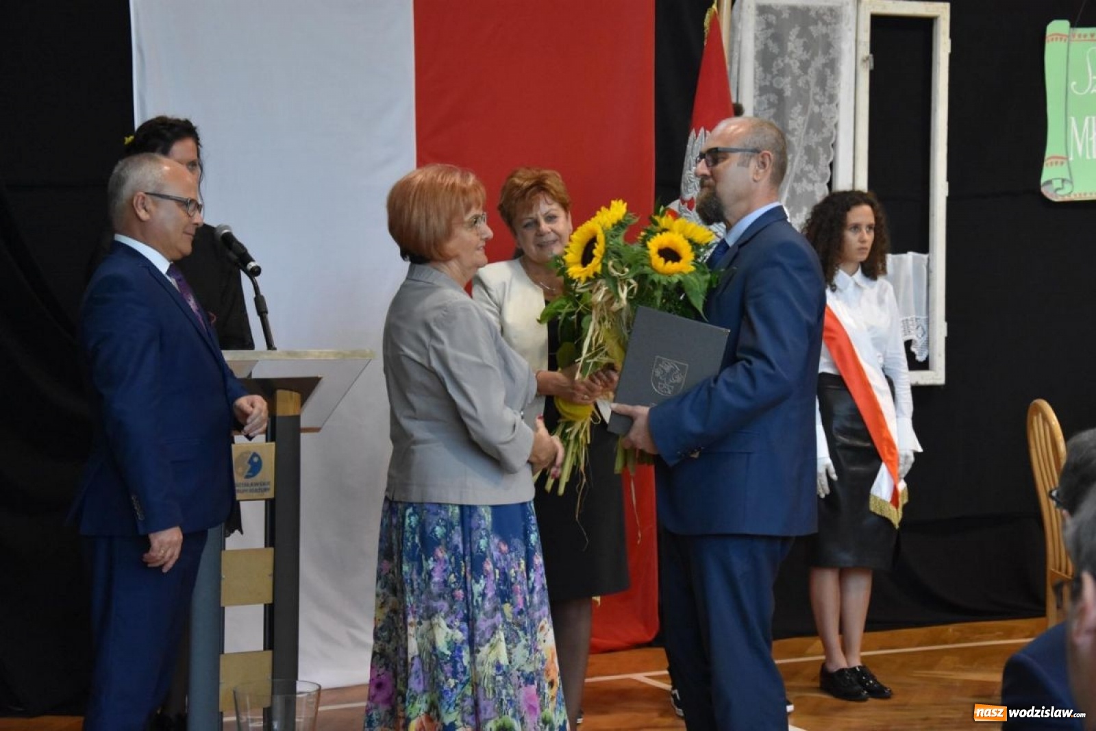 Zdjęcie w galerii na portalu naszwodzislaw.com: Wyjątkowa inauguracja w wyjątkowej scenerii [FOTO] wiadomości z regionu