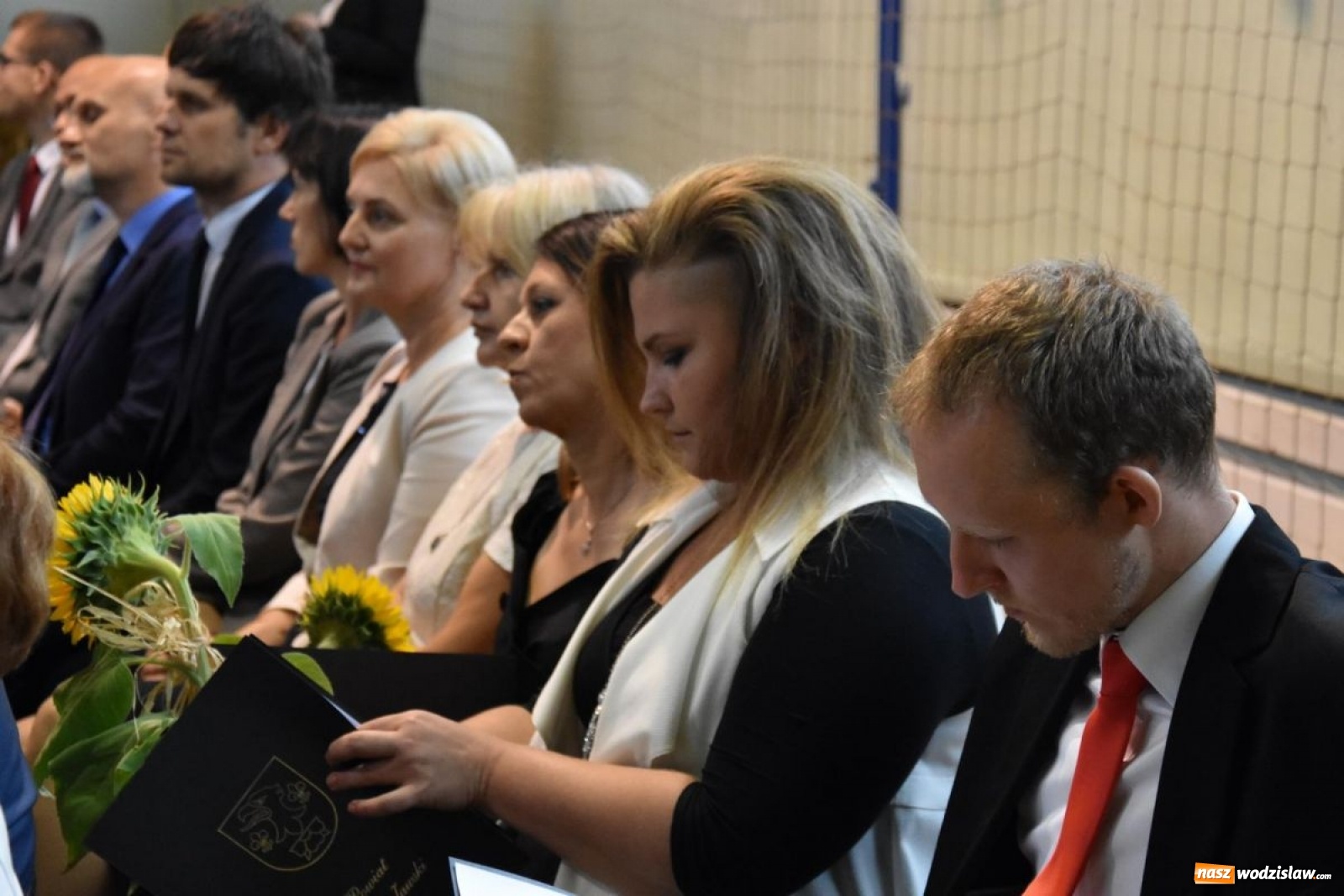 Zdjęcie w galerii na portalu naszwodzislaw.com: Wyjątkowa inauguracja w wyjątkowej scenerii [FOTO] wiadomości z regionu