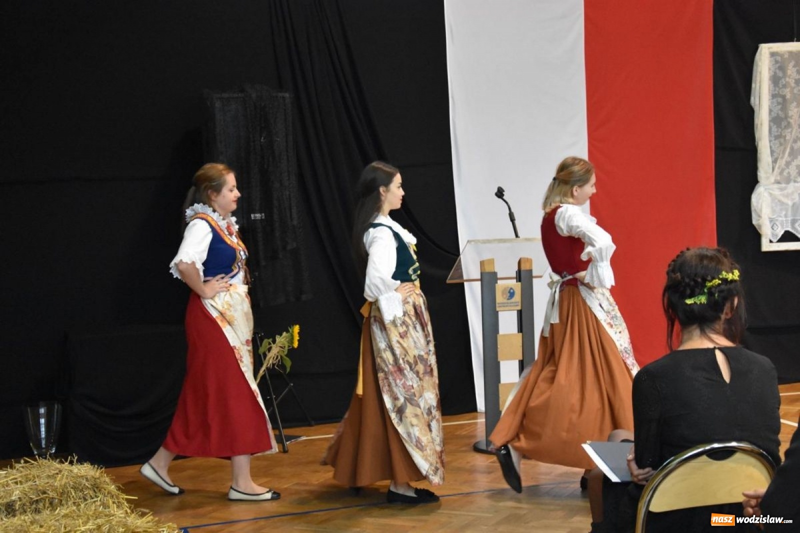 Zdjęcie w galerii na portalu naszwodzislaw.com: Wyjątkowa inauguracja w wyjątkowej scenerii [FOTO] wiadomości z regionu