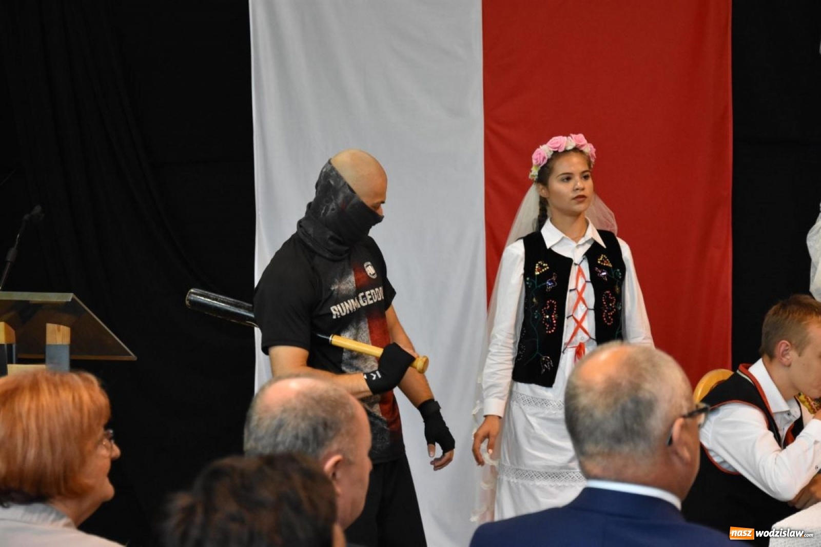 Zdjęcie w galerii na portalu naszwodzislaw.com: Wyjątkowa inauguracja w wyjątkowej scenerii [FOTO] wiadomości z regionu