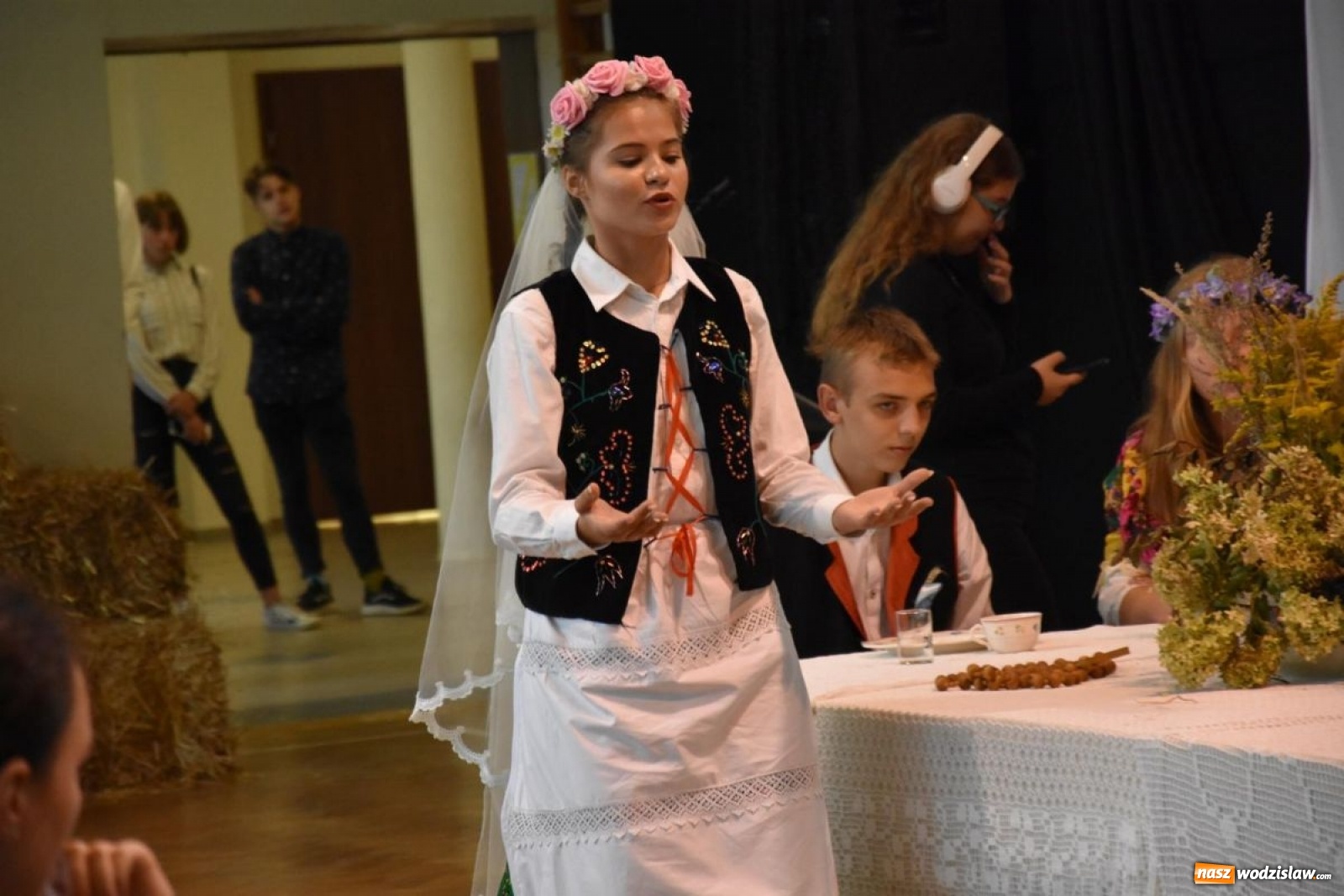 Zdjęcie w galerii na portalu naszwodzislaw.com: Wyjątkowa inauguracja w wyjątkowej scenerii [FOTO] wiadomości z regionu