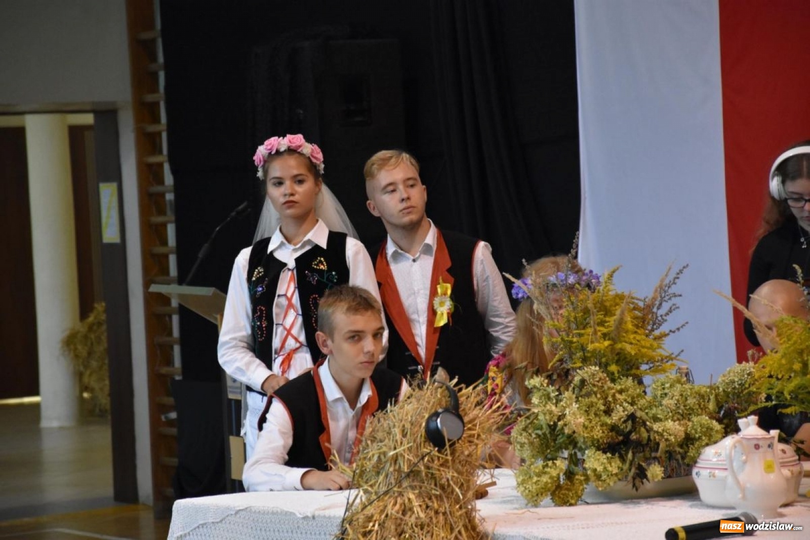 Zdjęcie w galerii na portalu naszwodzislaw.com: Wyjątkowa inauguracja w wyjątkowej scenerii [FOTO] wiadomości z regionu