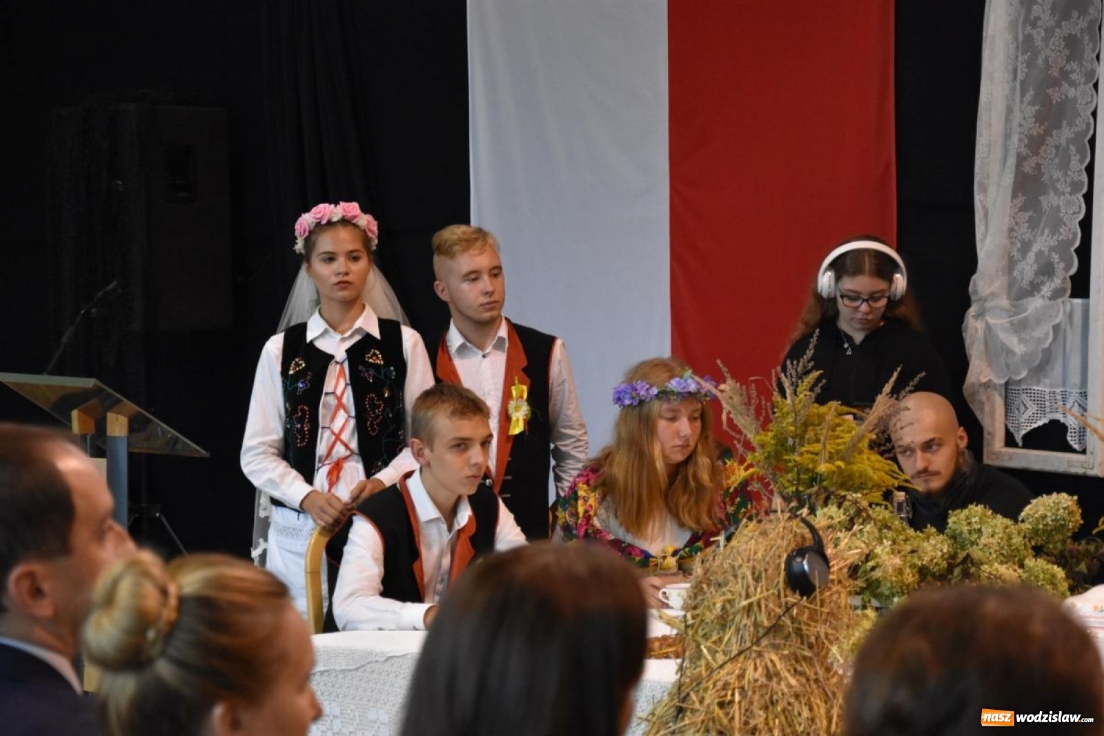 Zdjęcie w galerii na portalu naszwodzislaw.com: Wyjątkowa inauguracja w wyjątkowej scenerii [FOTO] wiadomości z regionu