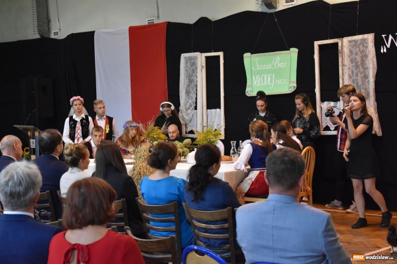 Zdjęcie w galerii na portalu naszwodzislaw.com: Wyjątkowa inauguracja w wyjątkowej scenerii [FOTO] wiadomości z regionu