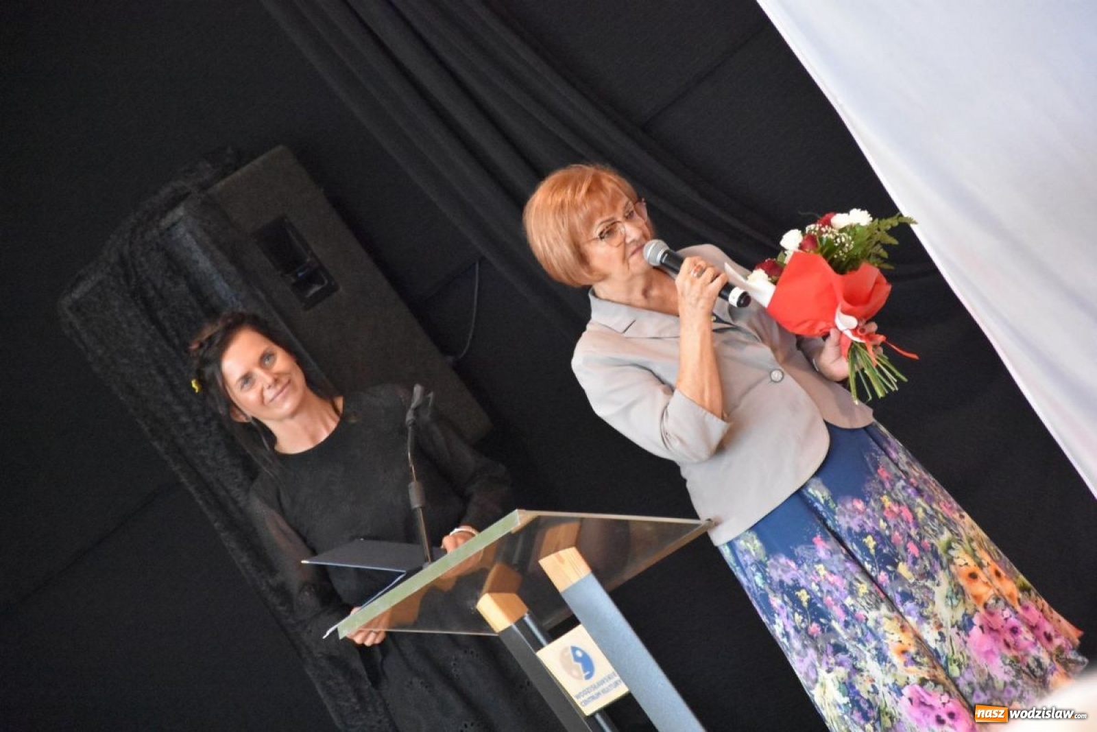 Zdjęcie w galerii na portalu naszwodzislaw.com: Wyjątkowa inauguracja w wyjątkowej scenerii [FOTO] wiadomości z regionu