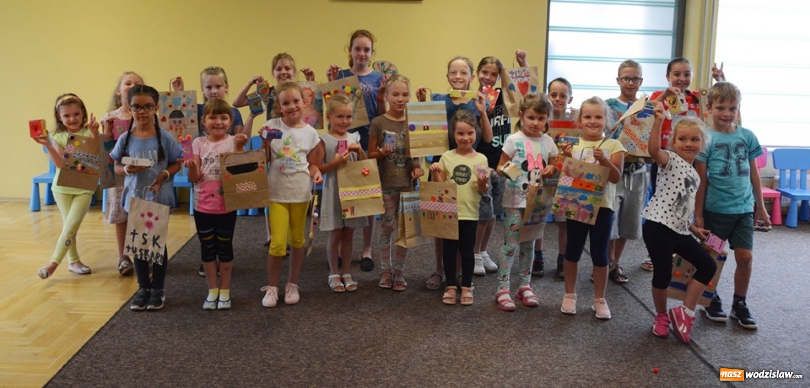 Zdjęcie w galerii na portalu naszwodzislaw.com: WCK podsumowało Akcję Lato wiadomości z regionu