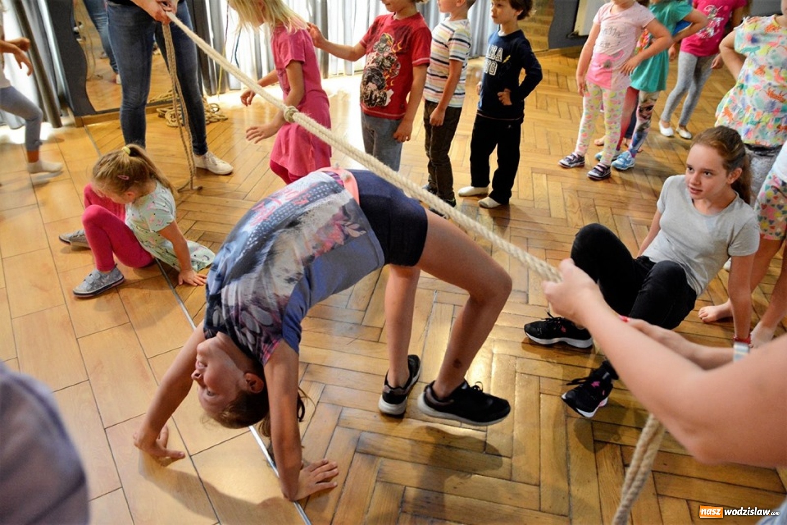 Zdjęcie w galerii na portalu naszwodzislaw.com: WCK podsumowało Akcję Lato wiadomości z regionu