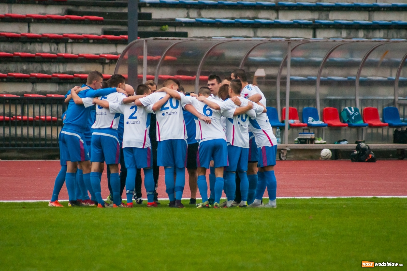 Zdjęcie w galerii na portalu naszwodzislaw.com: Klasa okręgowa. Gol w końcówce pozbawił punktu Czarnych z Gorzyc [FOTO i WIDEO] wiadomości z regionu