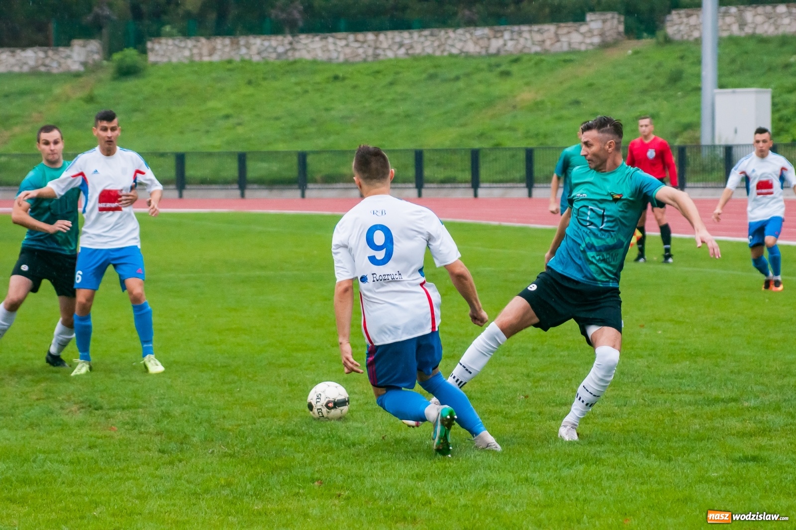 Zdjęcie w galerii na portalu naszwodzislaw.com: Klasa okręgowa. Gol w końcówce pozbawił punktu Czarnych z Gorzyc [FOTO i WIDEO] wiadomości z regionu