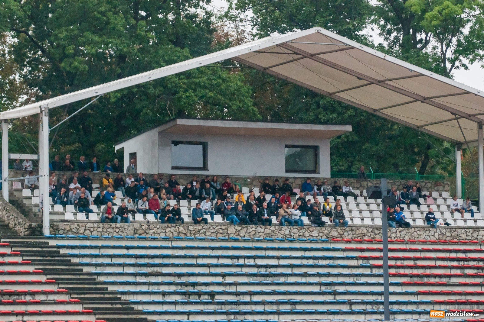 Zdjęcie w galerii na portalu naszwodzislaw.com: Klasa okręgowa. Gol w końcówce pozbawił punktu Czarnych z Gorzyc [FOTO i WIDEO] wiadomości z regionu