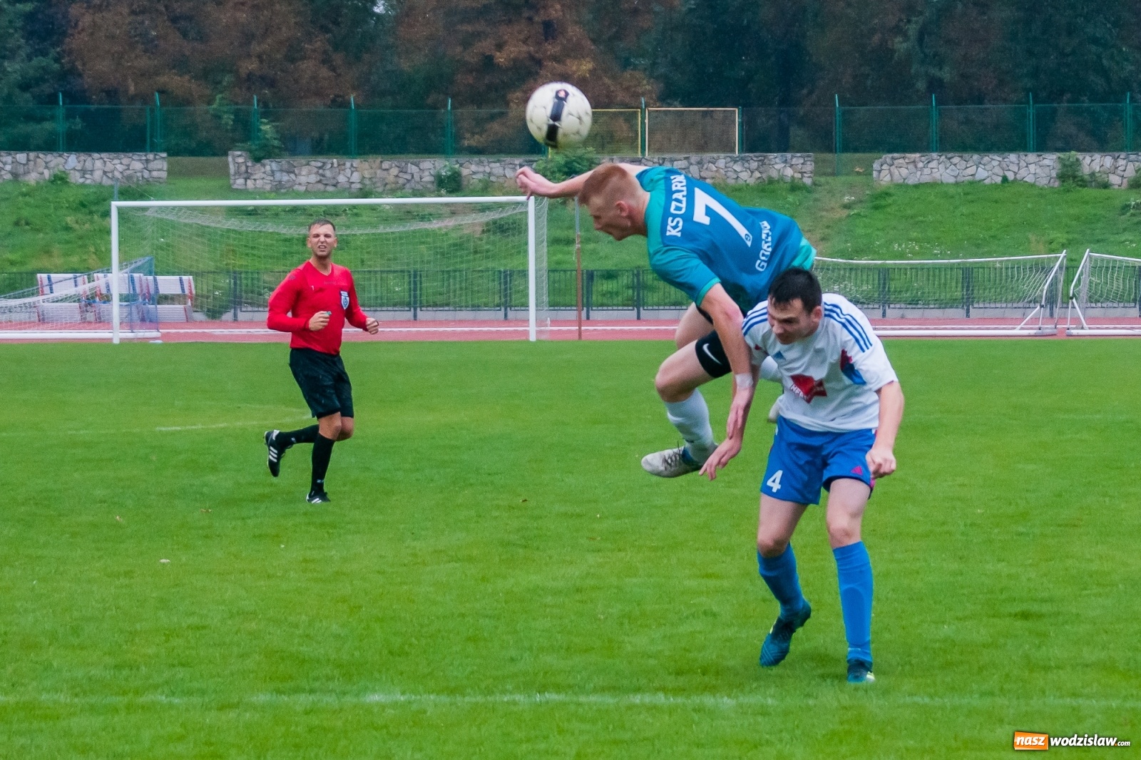Zdjęcie w galerii na portalu naszwodzislaw.com: Klasa okręgowa. Gol w końcówce pozbawił punktu Czarnych z Gorzyc [FOTO i WIDEO] wiadomości z regionu