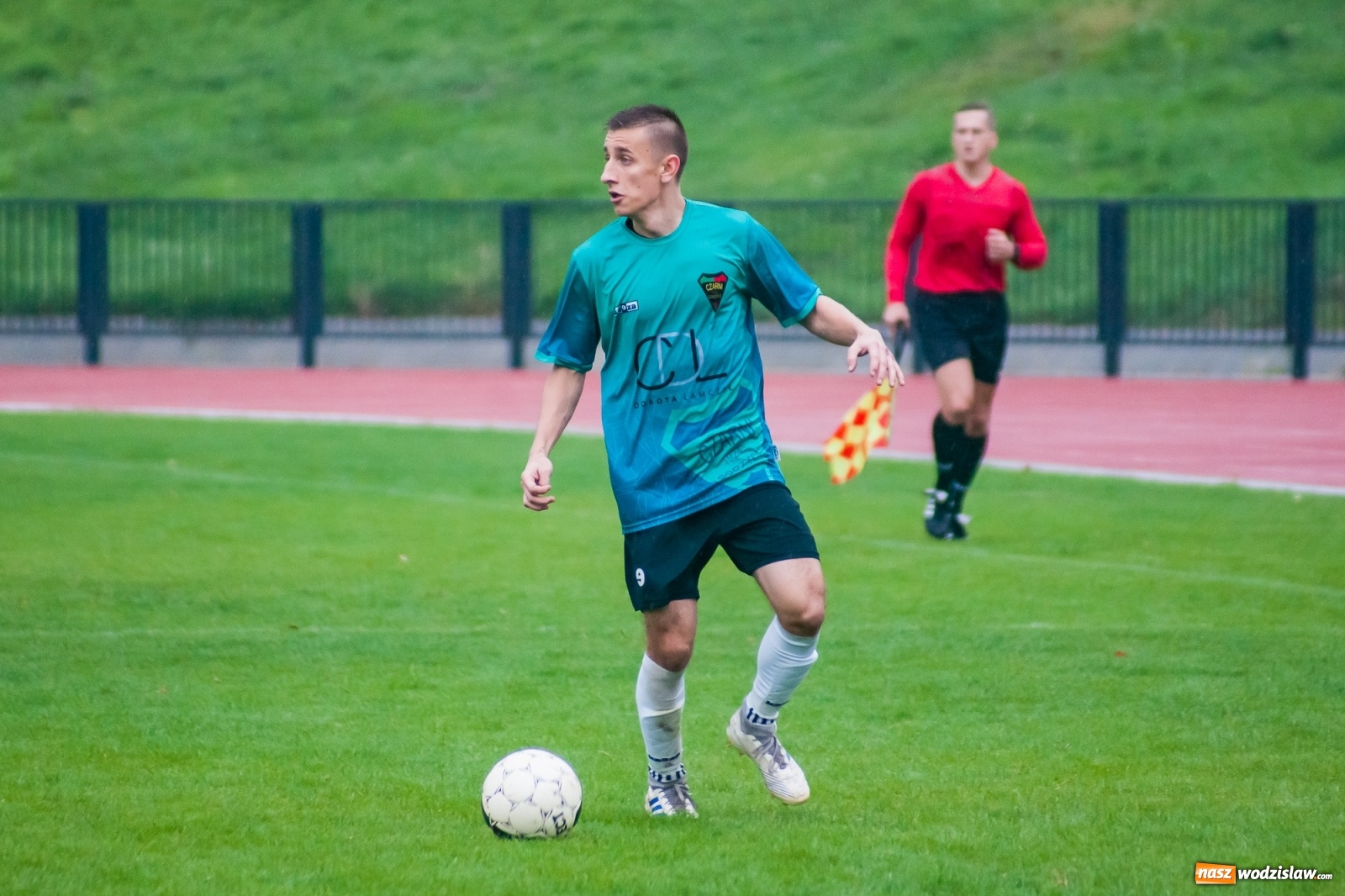 Zdjęcie w galerii na portalu naszwodzislaw.com: Klasa okręgowa. Gol w końcówce pozbawił punktu Czarnych z Gorzyc [FOTO i WIDEO] wiadomości z regionu