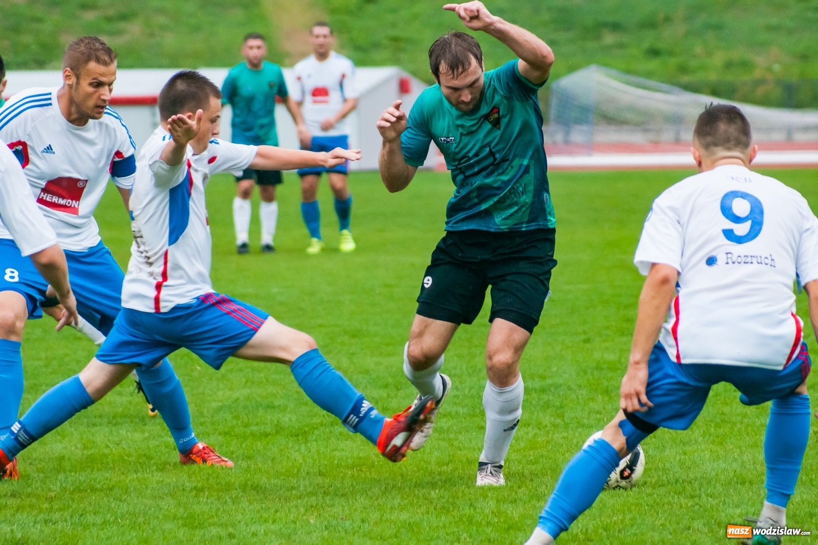 Zdjęcie w galerii na portalu naszwodzislaw.com: Klasa okręgowa. Gol w końcówce pozbawił punktu Czarnych z Gorzyc [FOTO i WIDEO] wiadomości z regionu