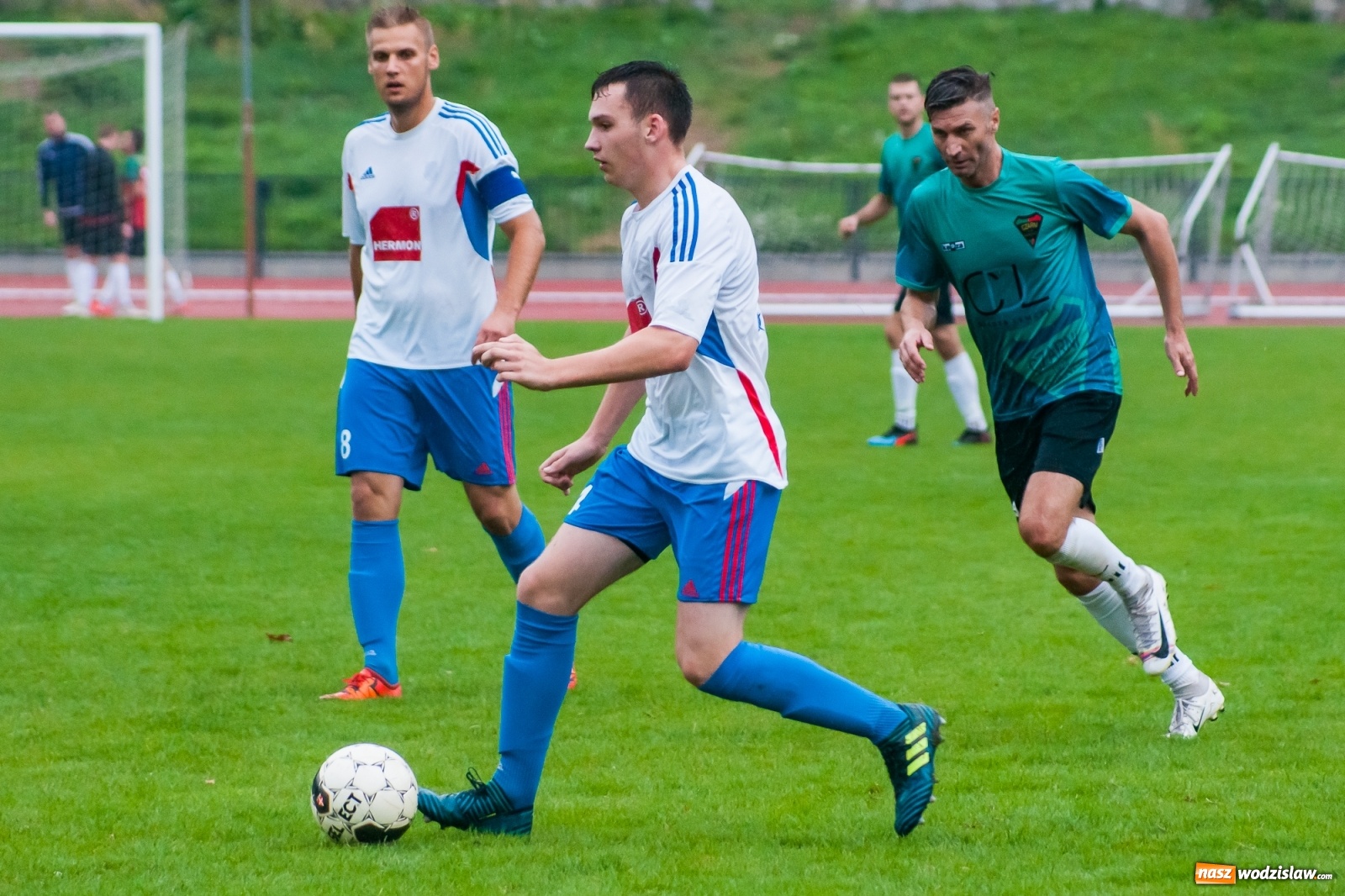 Zdjęcie w galerii na portalu naszwodzislaw.com: Klasa okręgowa. Gol w końcówce pozbawił punktu Czarnych z Gorzyc [FOTO i WIDEO] wiadomości z regionu