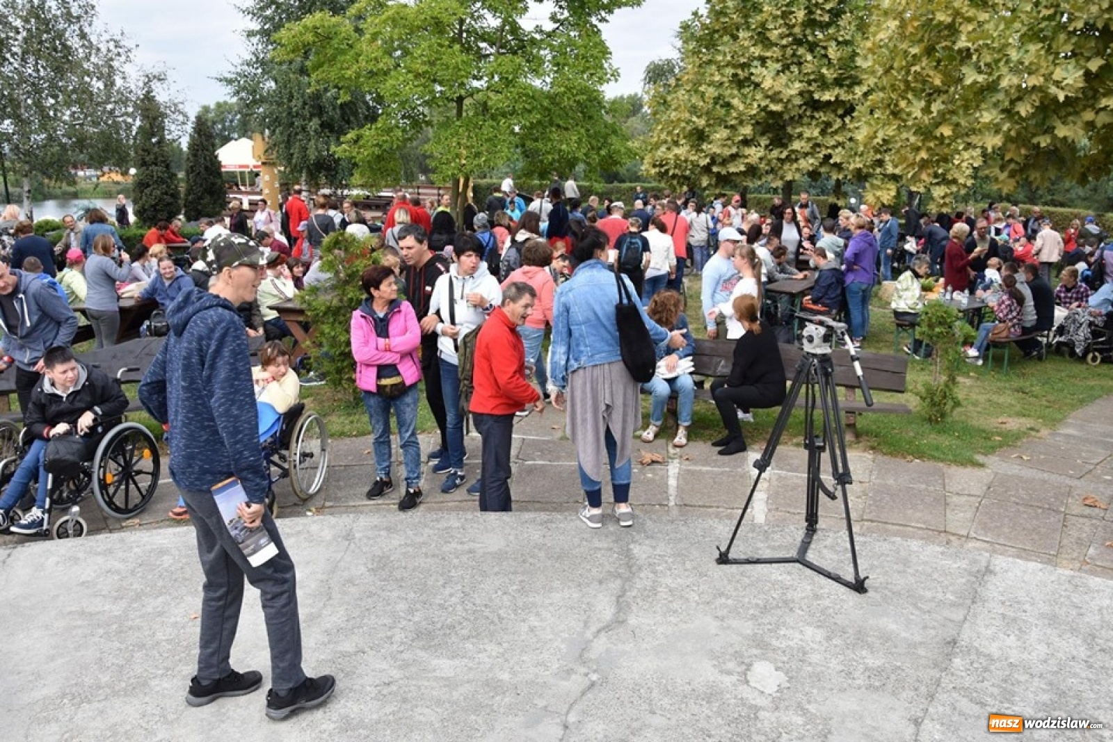 Zdjęcie w galerii na portalu naszwodzislaw.com: Rekordowy Blues roztańczył Olzę [FOTO] wiadomości z regionu