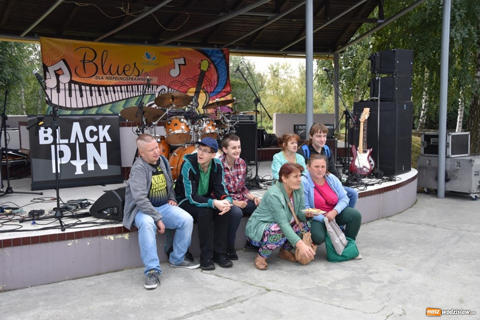 Zdjęcie w galerii na portalu naszwodzislaw.com: Rekordowy Blues roztańczył Olzę [FOTO] wiadomości z regionu