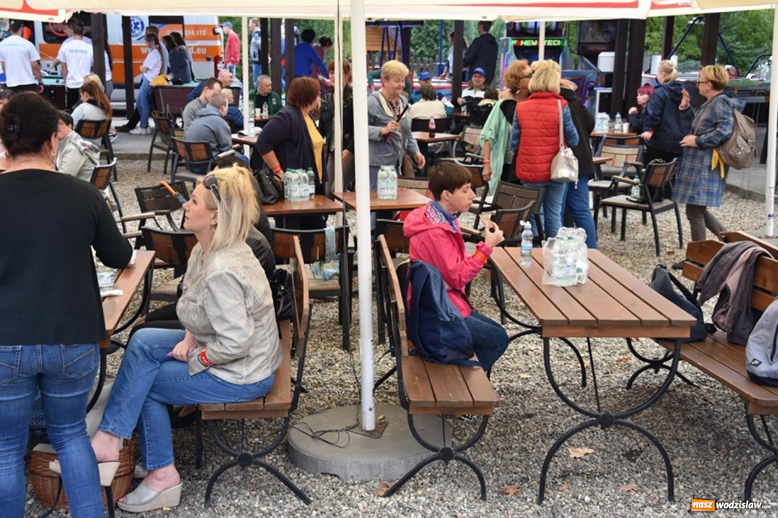 Zdjęcie w galerii na portalu naszwodzislaw.com: Rekordowy Blues roztańczył Olzę [FOTO] wiadomości z regionu