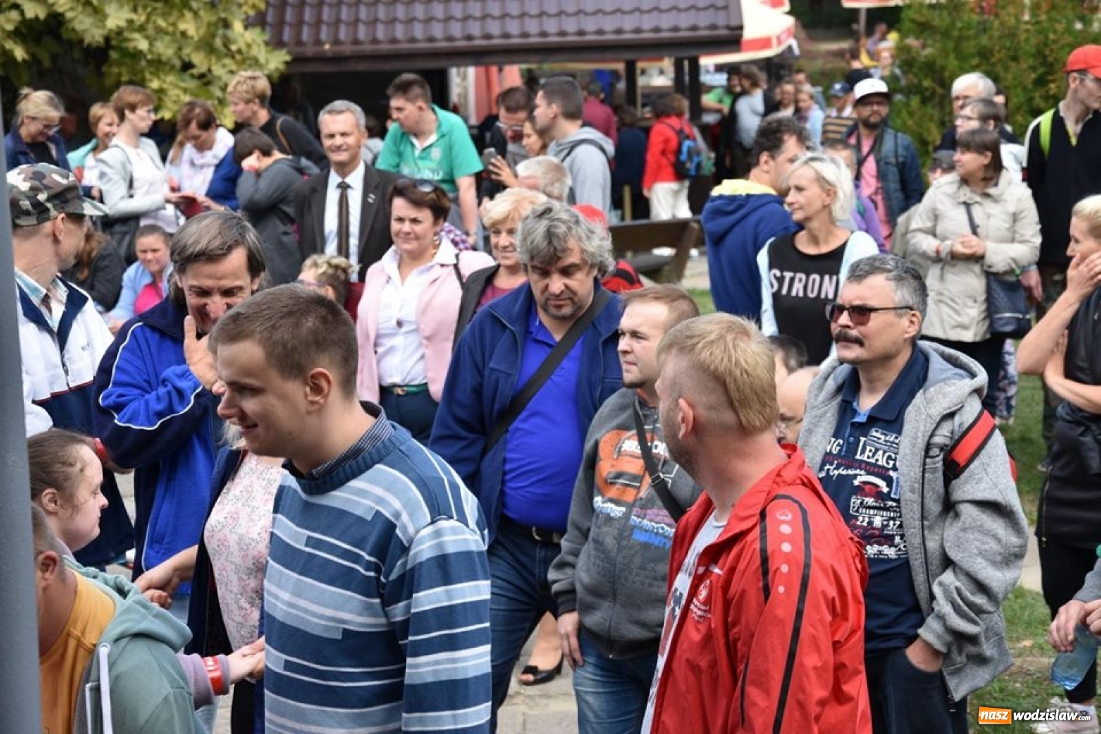 Zdjęcie w galerii na portalu naszwodzislaw.com: Rekordowy Blues roztańczył Olzę [FOTO] wiadomości z regionu