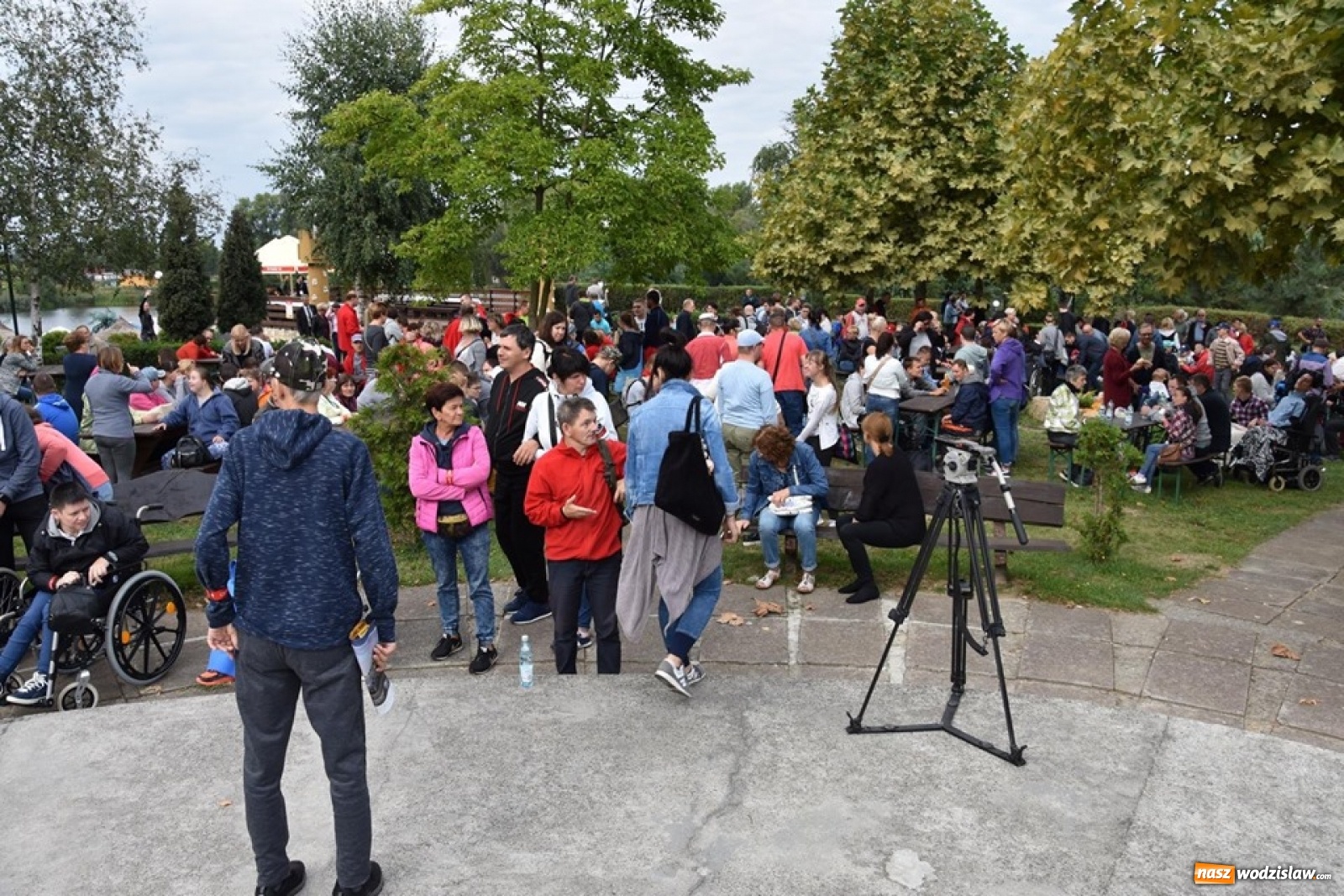 Zdjęcie w galerii na portalu naszwodzislaw.com: Rekordowy Blues roztańczył Olzę [FOTO] wiadomości z regionu