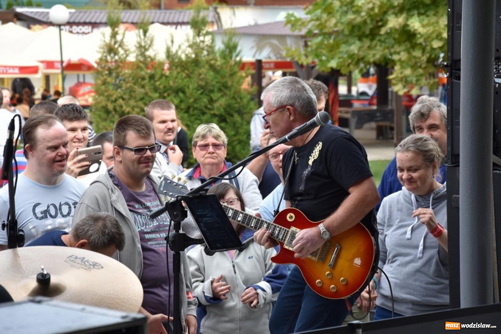 Zdjęcie w galerii na portalu naszwodzislaw.com: Rekordowy Blues roztańczył Olzę [FOTO] wiadomości z regionu