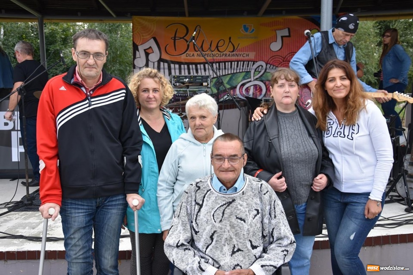 Zdjęcie w galerii na portalu naszwodzislaw.com: Rekordowy Blues roztańczył Olzę [FOTO] wiadomości z regionu
