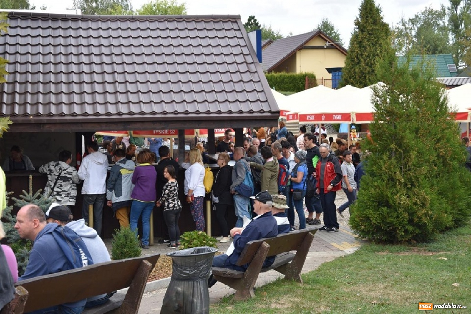 Zdjęcie w galerii na portalu naszwodzislaw.com: Rekordowy Blues roztańczył Olzę [FOTO] wiadomości z regionu