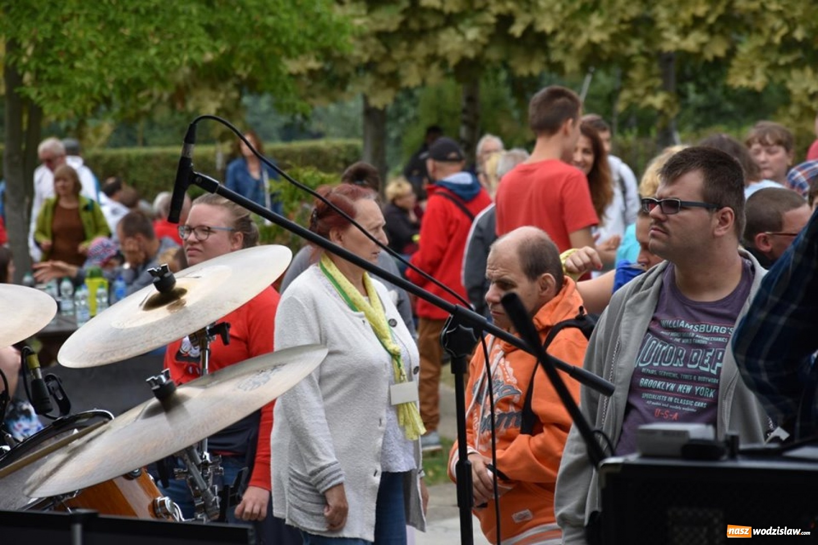 Zdjęcie w galerii na portalu naszwodzislaw.com: Rekordowy Blues roztańczył Olzę [FOTO] wiadomości z regionu