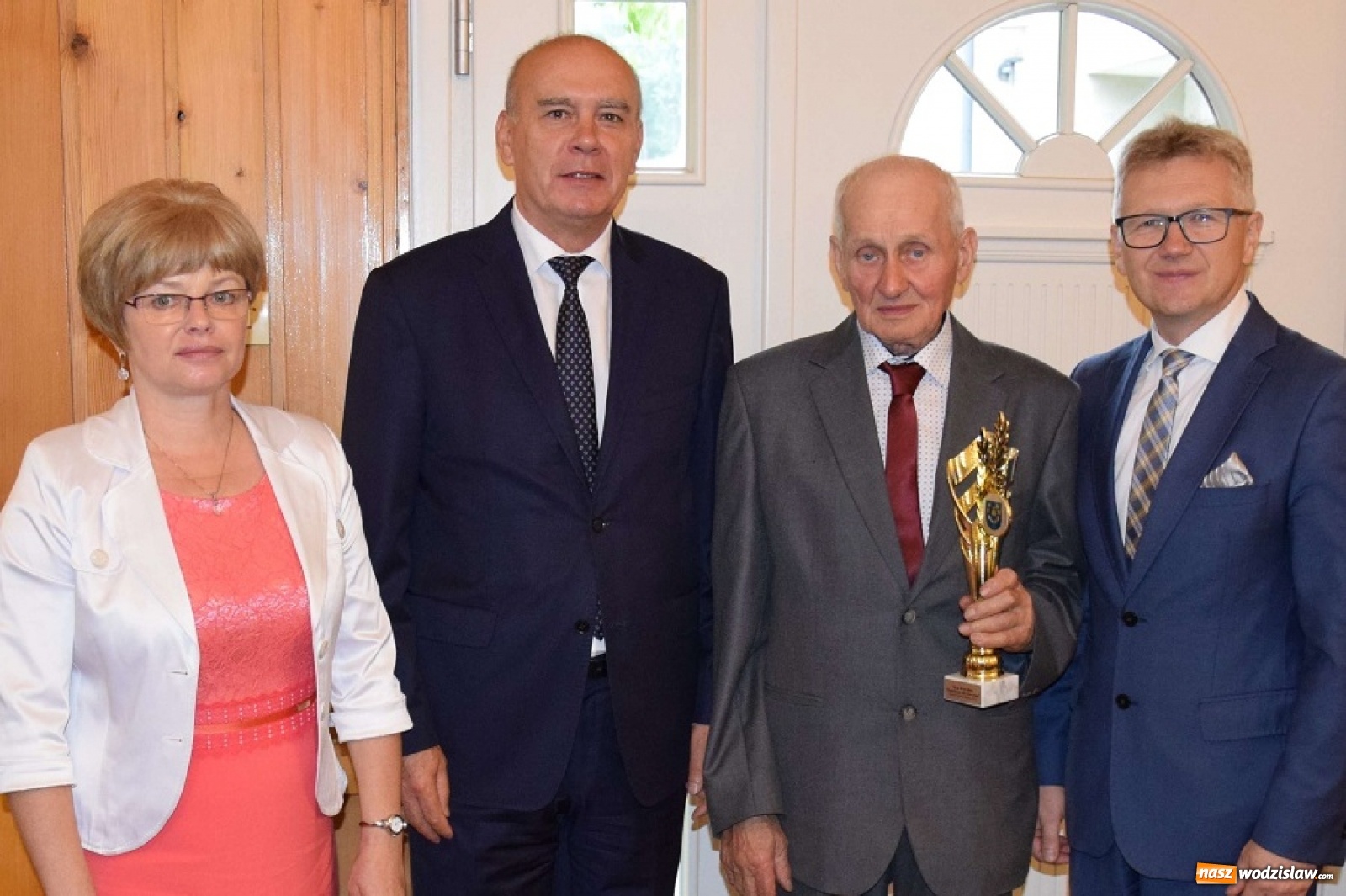 Zdjęcie w galerii na portalu naszwodzislaw.com: Msza dożynkowa i śniadanie w Połomi wiadomości z regionu