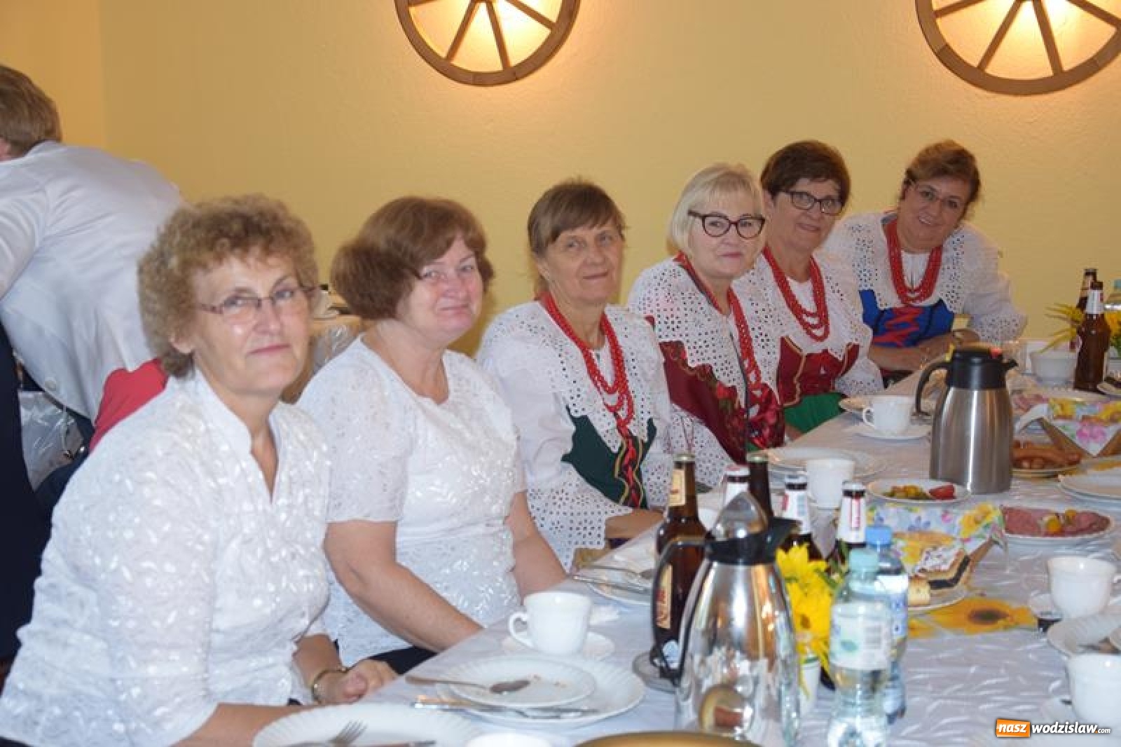 Zdjęcie w galerii na portalu naszwodzislaw.com: Msza dożynkowa i śniadanie w Połomi wiadomości z regionu