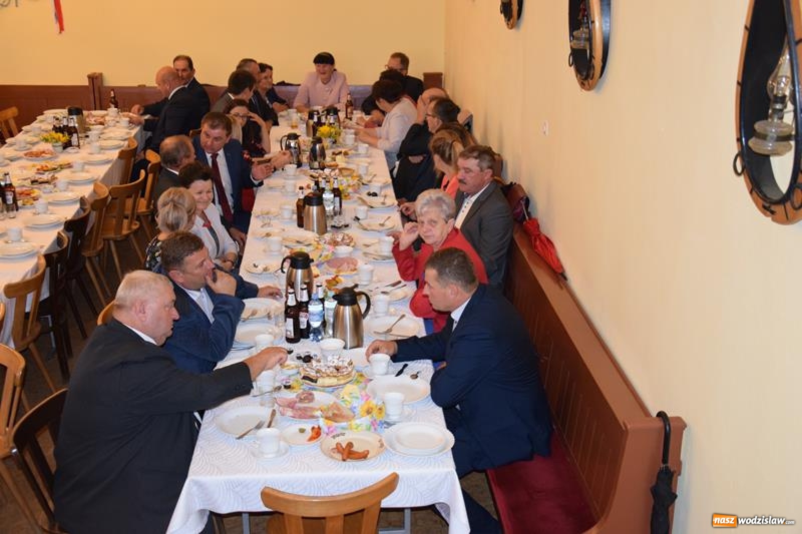 Zdjęcie w galerii na portalu naszwodzislaw.com: Msza dożynkowa i śniadanie w Połomi wiadomości z regionu