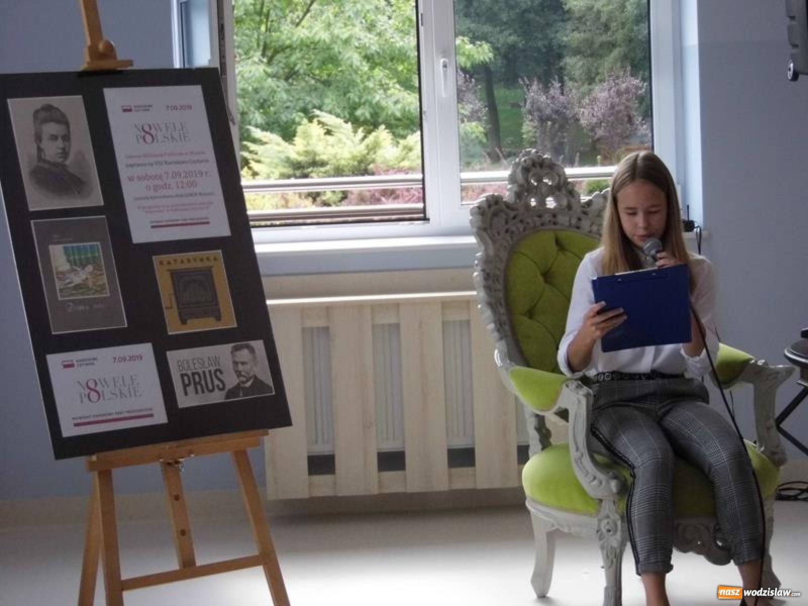 Zdjęcie w galerii na portalu naszwodzislaw.com: Spotkanie z nowelami w mszańskiej książnicy wiadomości z regionu