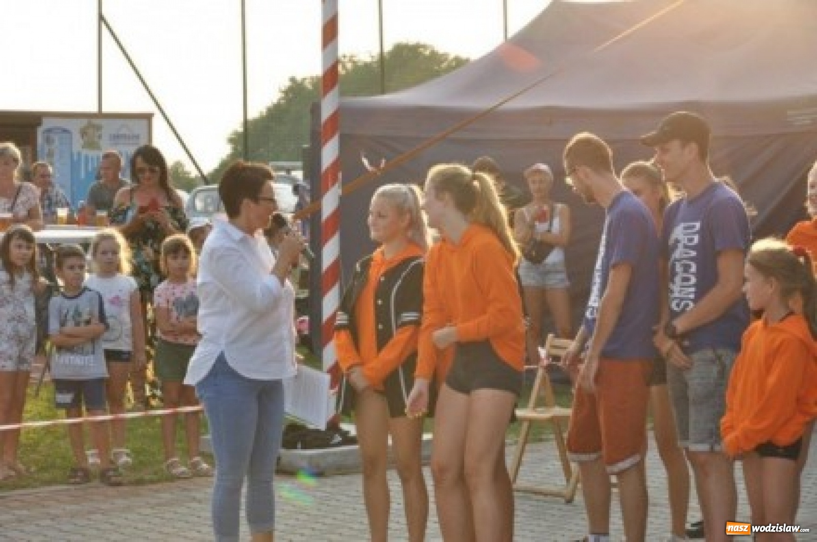 Zdjęcie w galerii na portalu naszwodzislaw.com: Pożegnanie wakacji i lata w Krzyżkowicach wiadomości z regionu