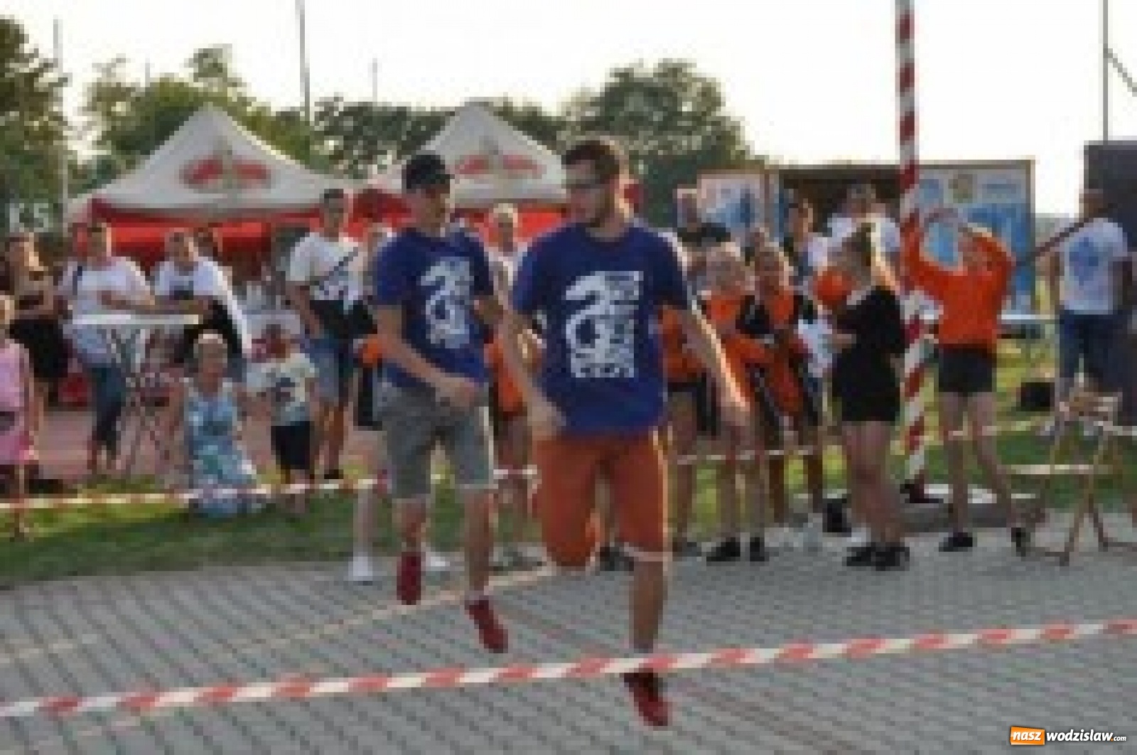 Zdjęcie w galerii na portalu naszwodzislaw.com: Pożegnanie wakacji i lata w Krzyżkowicach wiadomości z regionu