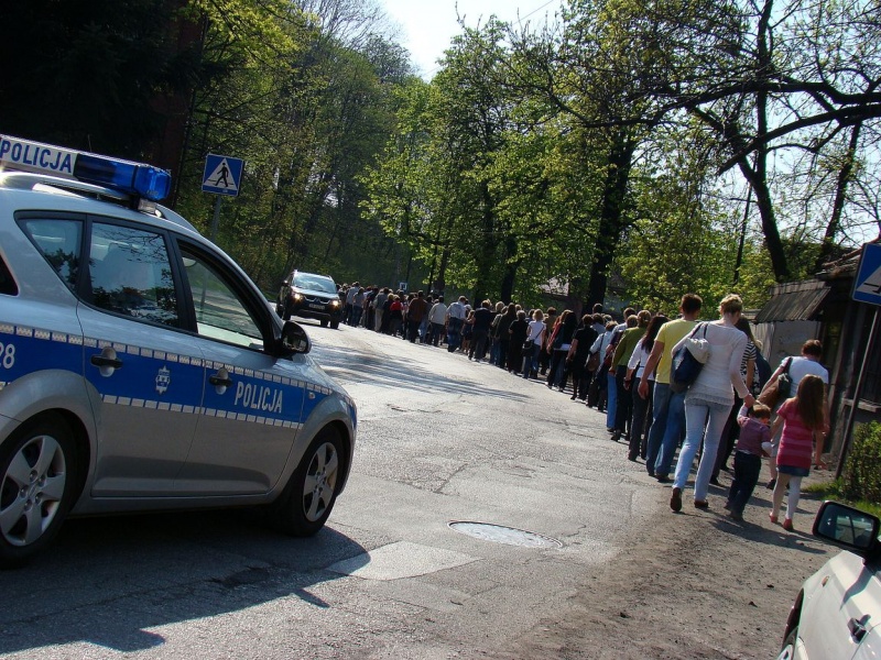 Zdjęcie w galerii na portalu naszwodzislaw.com: Droga krzyżowa w Pszowie wiadomości z regionu