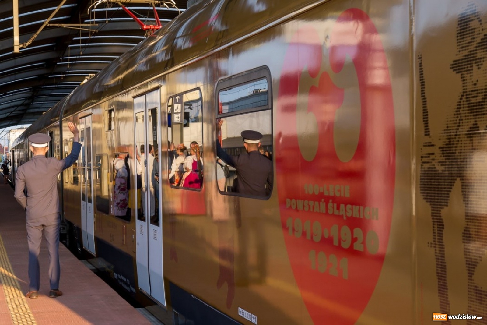 Zdjęcie w galerii na portalu naszwodzislaw.com: Powstaniec Śląski wyruszył w trasę [FOTO] wiadomości z regionu