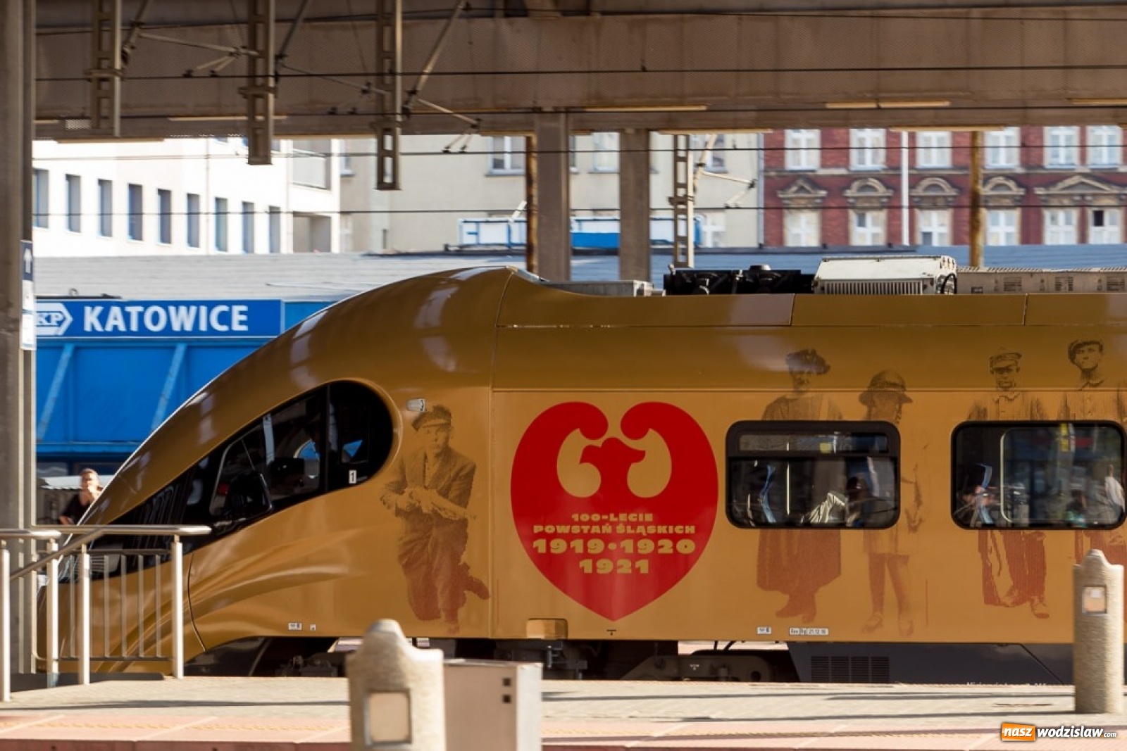 Zdjęcie w galerii na portalu naszwodzislaw.com: Powstaniec Śląski wyruszył w trasę [FOTO] wiadomości z regionu