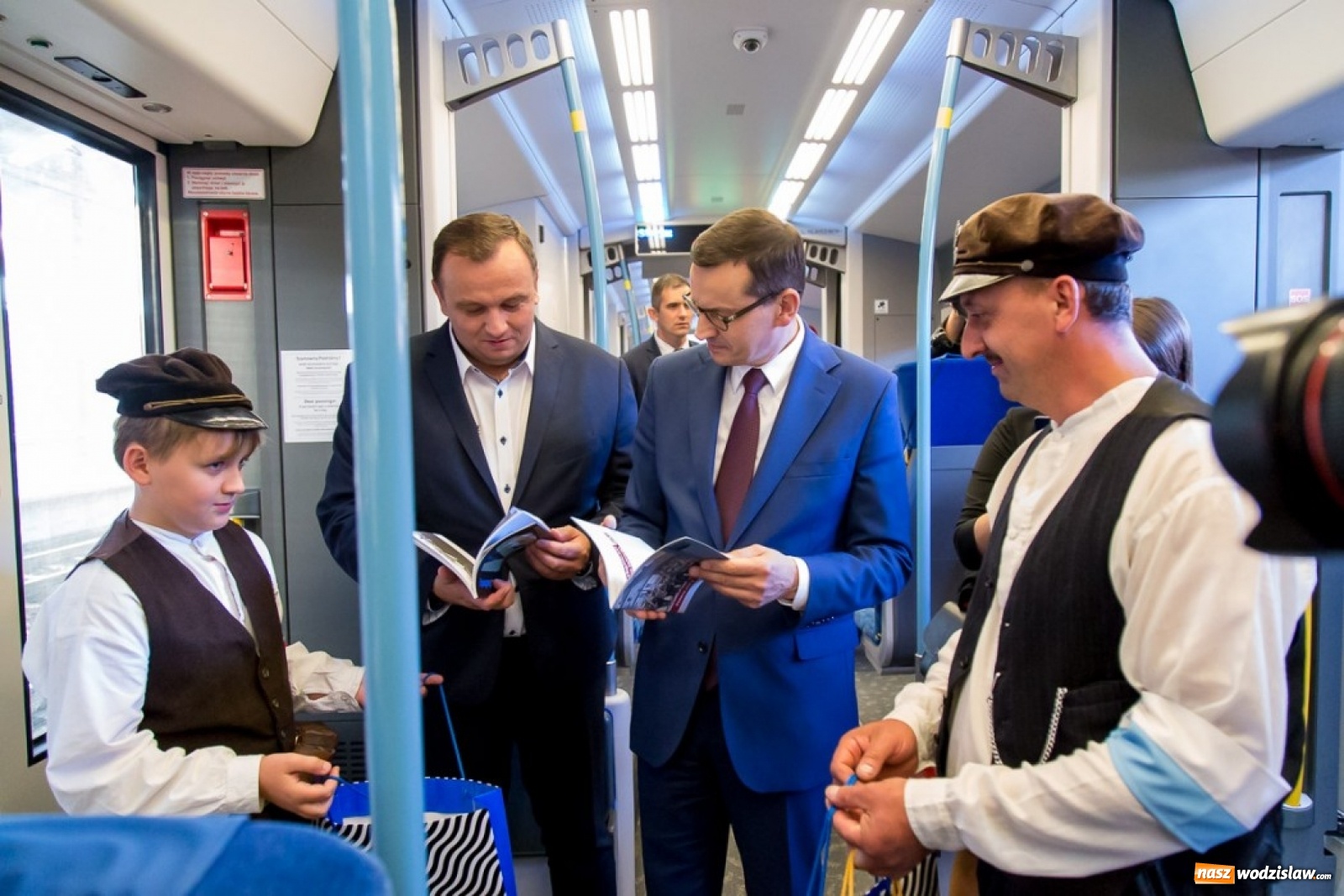 Zdjęcie w galerii na portalu naszwodzislaw.com: Powstaniec Śląski wyruszył w trasę [FOTO] wiadomości z regionu