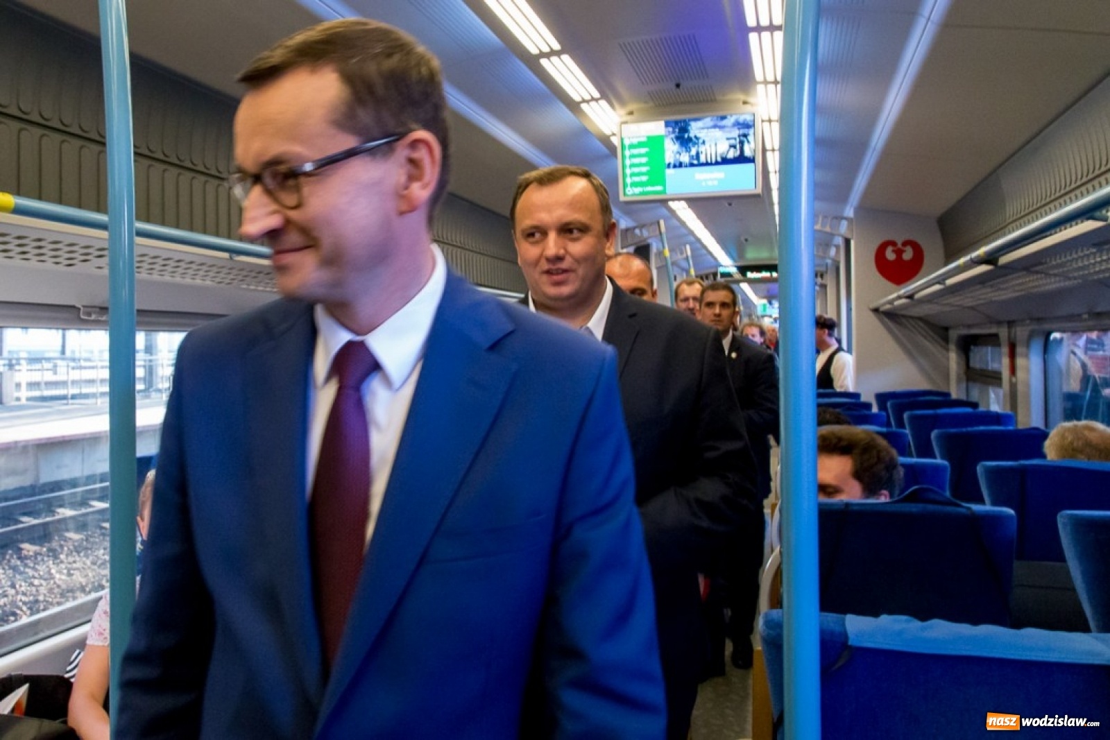 Zdjęcie w galerii na portalu naszwodzislaw.com: Powstaniec Śląski wyruszył w trasę [FOTO] wiadomości z regionu