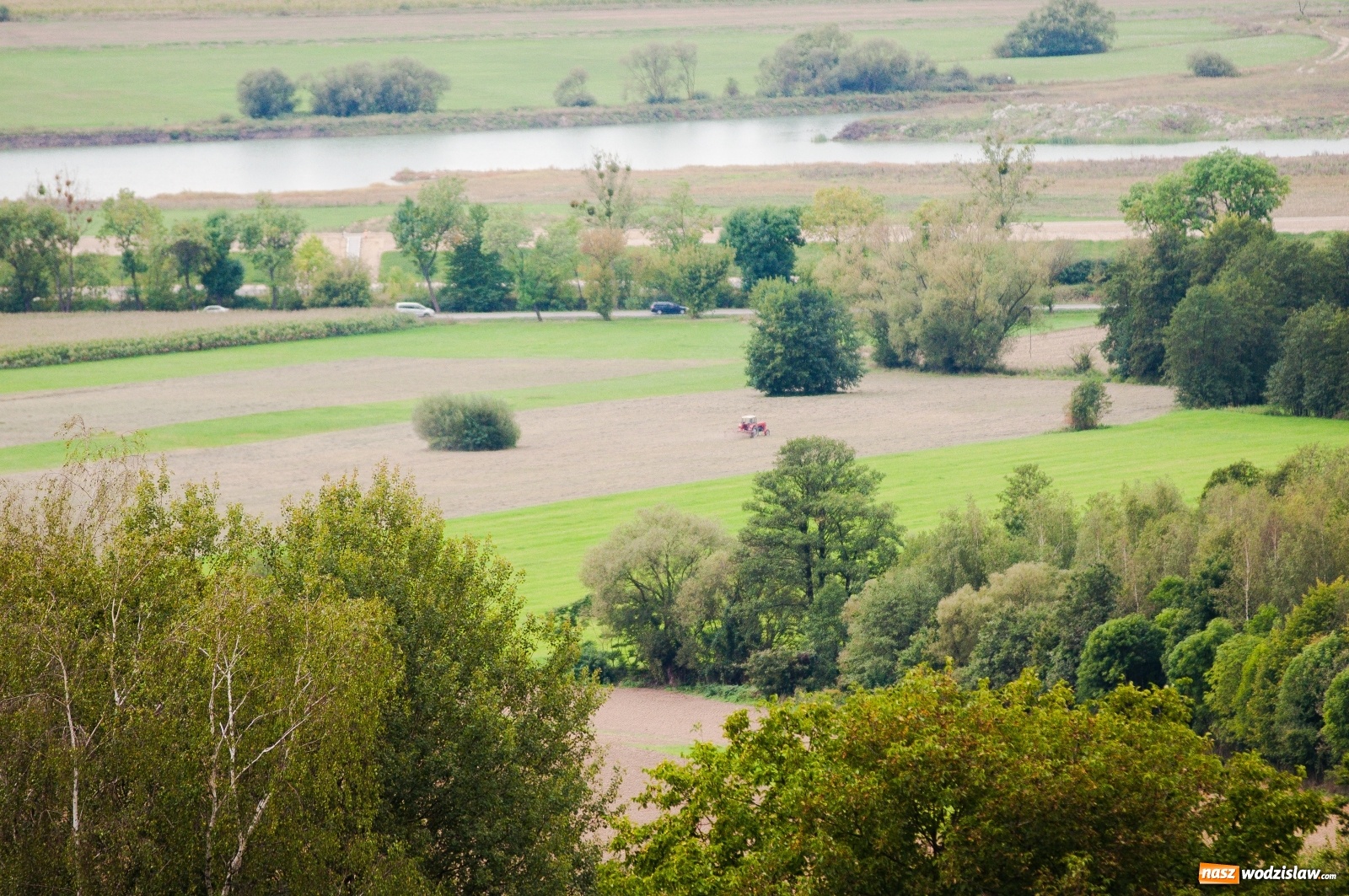 Zdjęcie w galerii na portalu naszwodzislaw.com: Wieża widokowa w Pogrzebieniu już otwarta. Tak z niej widać Lubomię [FOTO]  wiadomości z regionu