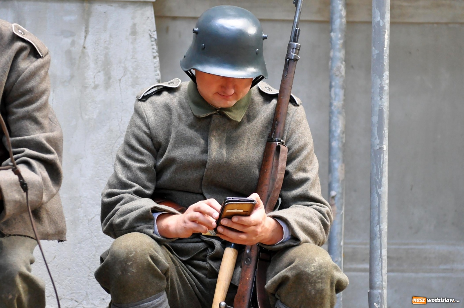 Zdjęcie w galerii na portalu naszwodzislaw.com: SAFO na pikniku historycznym w Rzuchowie [FOTO i WIDEO] wiadomości z regionu